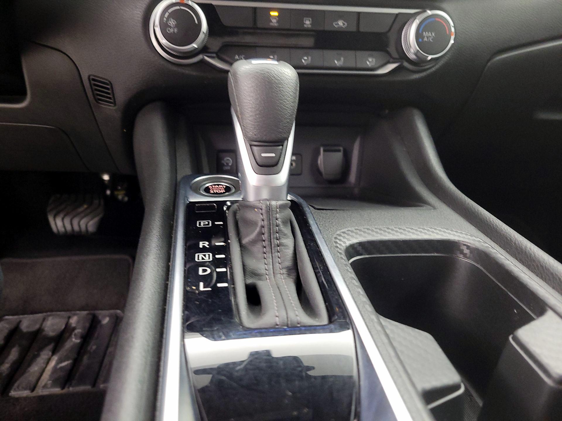 Thumbnail: 2024 Nissan Sentra - 17