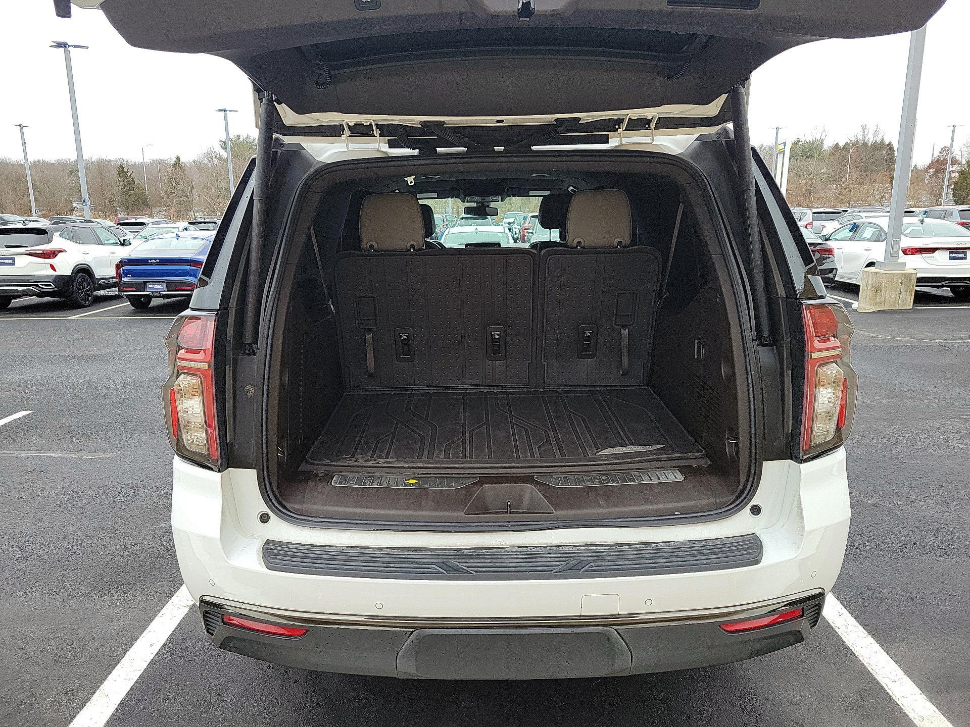 Thumbnail: 2021 Chevrolet Suburban - 19