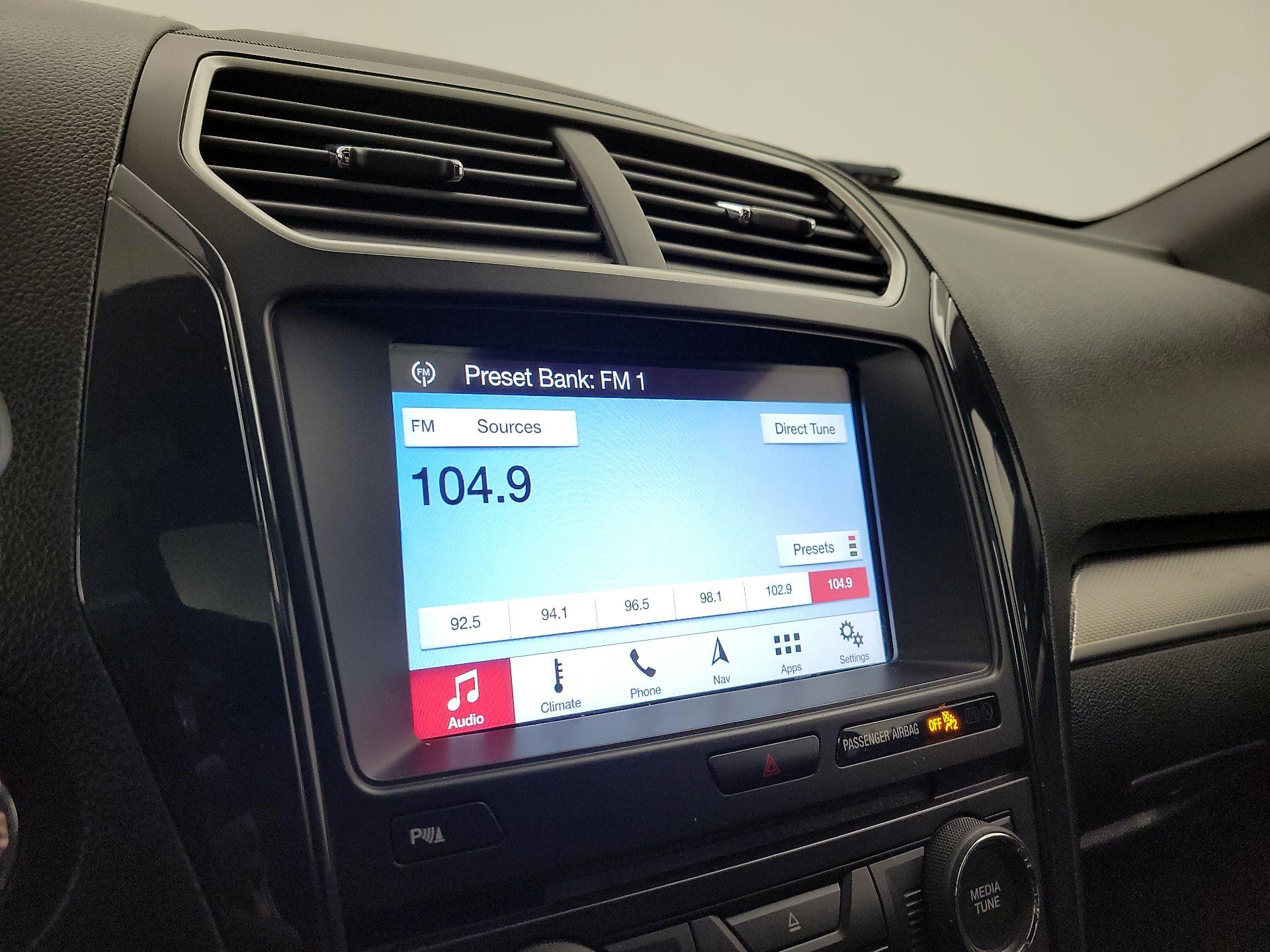 Thumbnail: 2018 Ford Explorer - 16