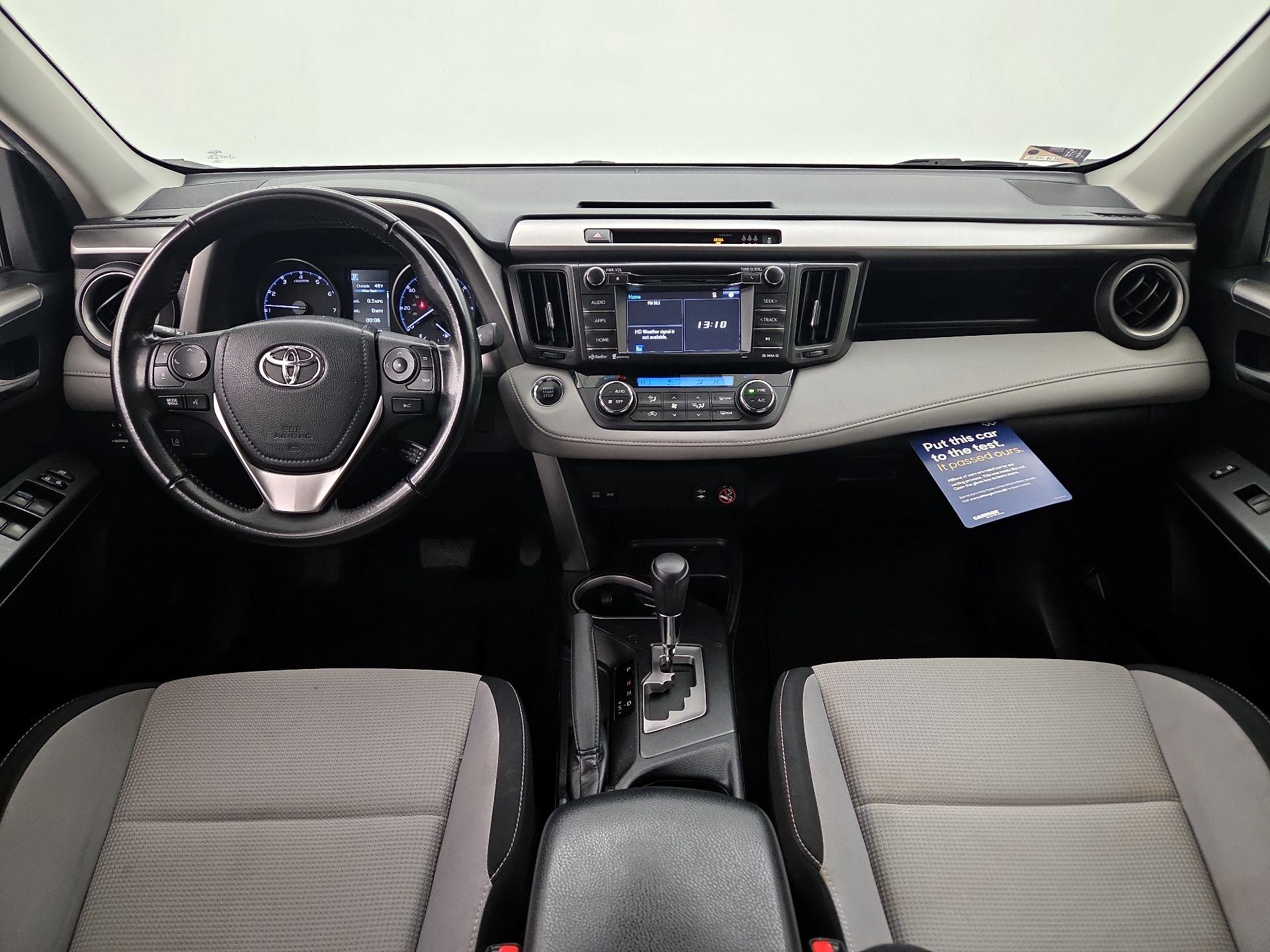 Thumbnail: 2017 Toyota RAV4 - 9