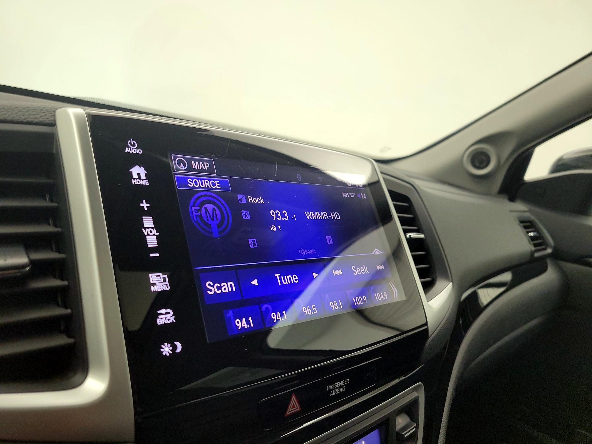 Thumbnail: 2019 Honda Ridgeline - 16