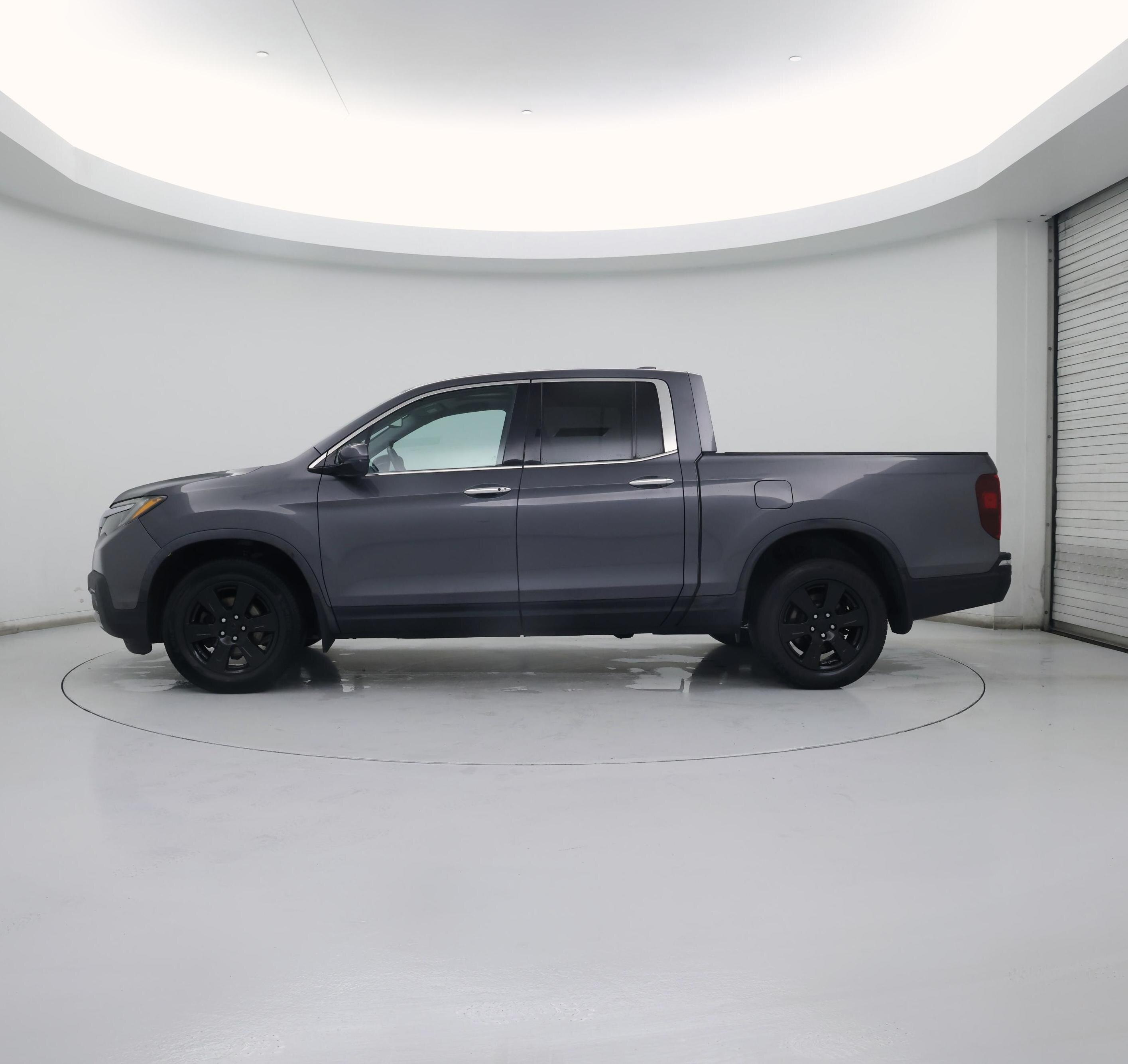 Thumbnail: 2019 Honda Ridgeline - 3