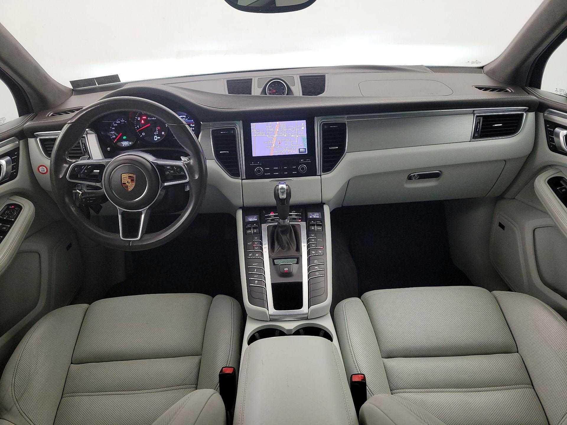 Thumbnail: 2018 Porsche Macan - 9