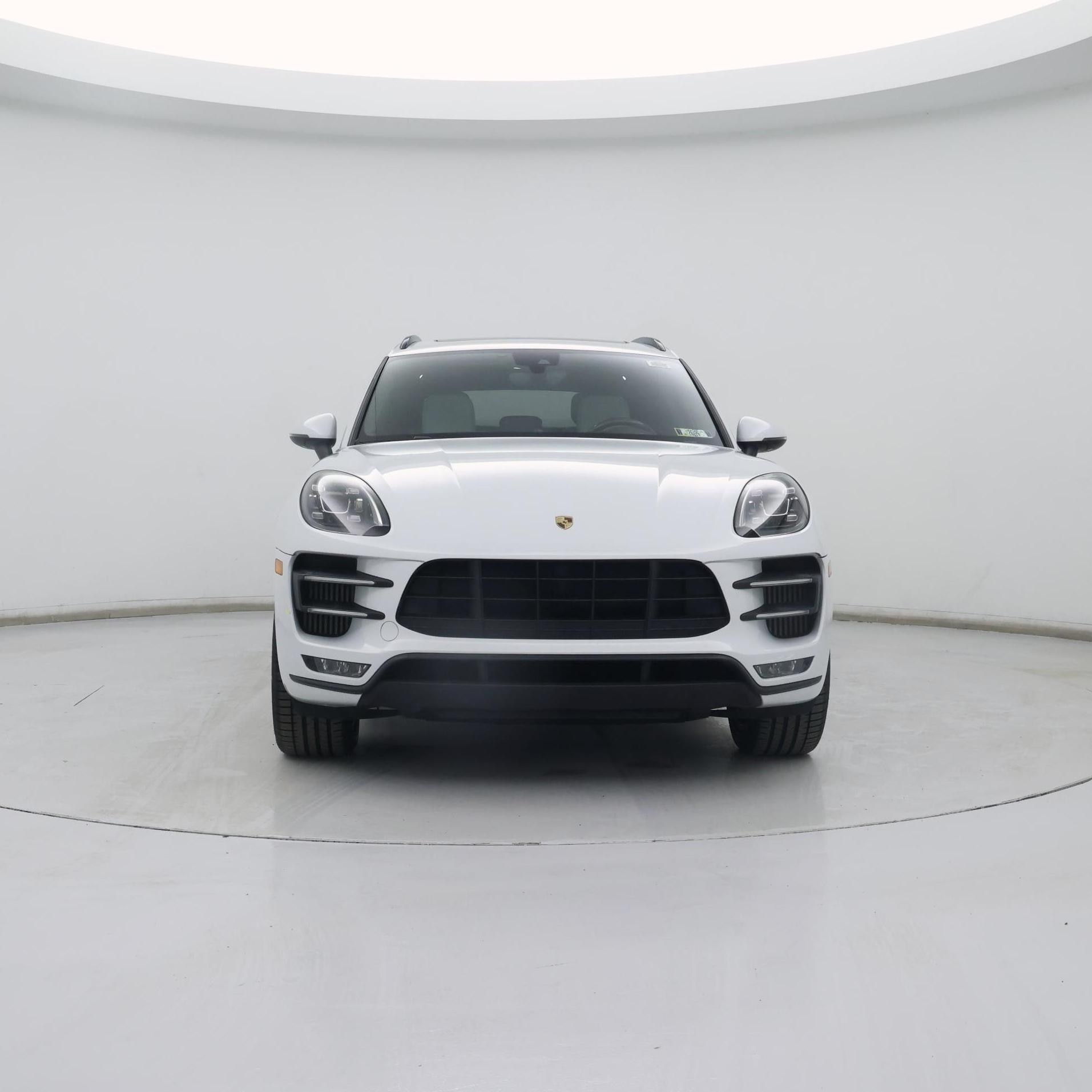 Thumbnail: 2018 Porsche Macan - 5