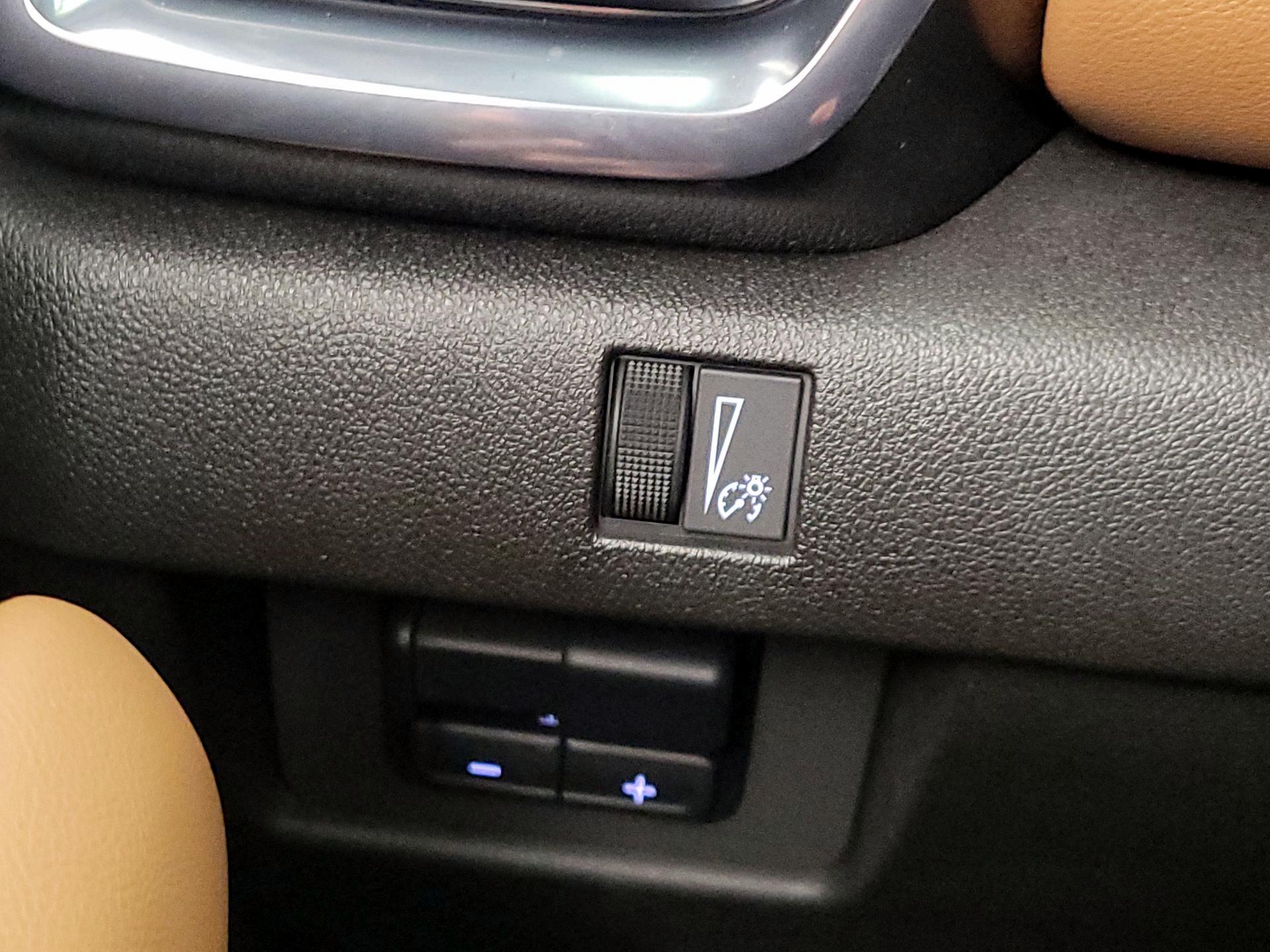 Thumbnail: 2023 GMC Canyon - 13