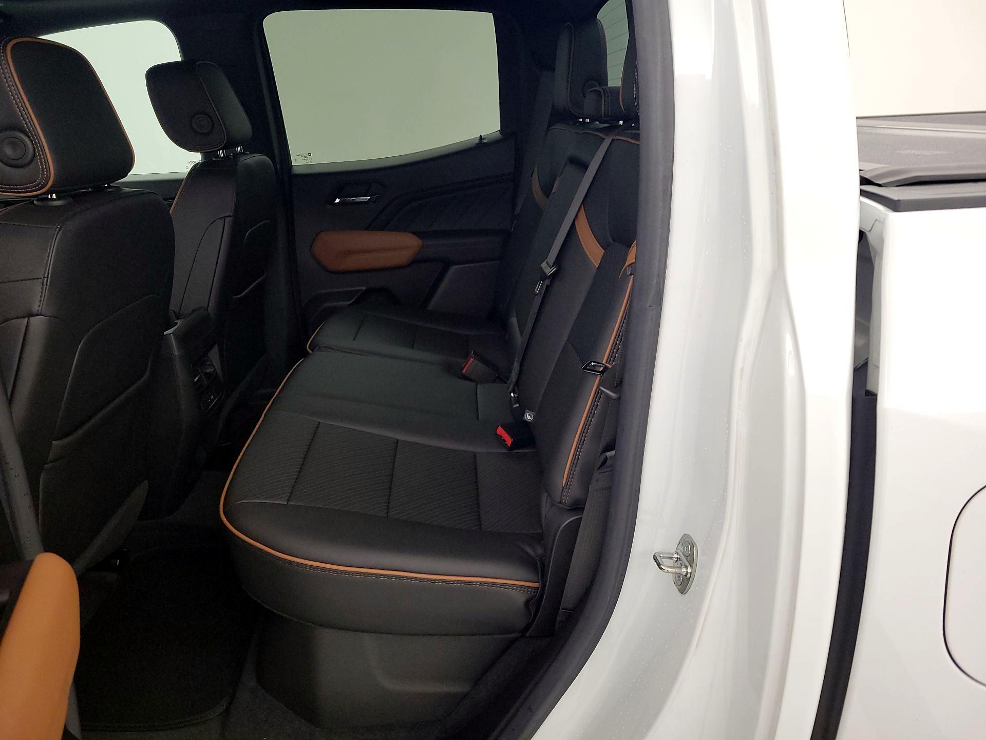 Thumbnail: 2023 GMC Canyon - 20