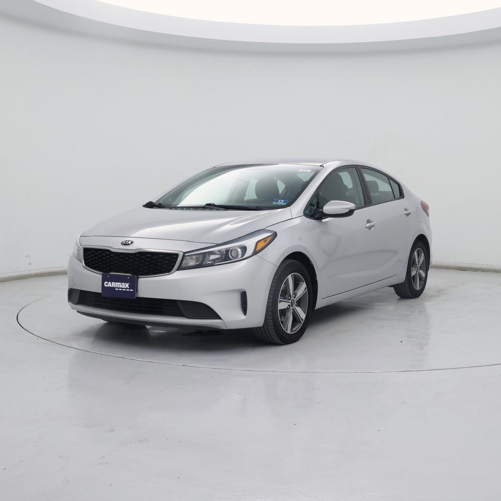 Thumbnail: 2018 Kia Forte - 4