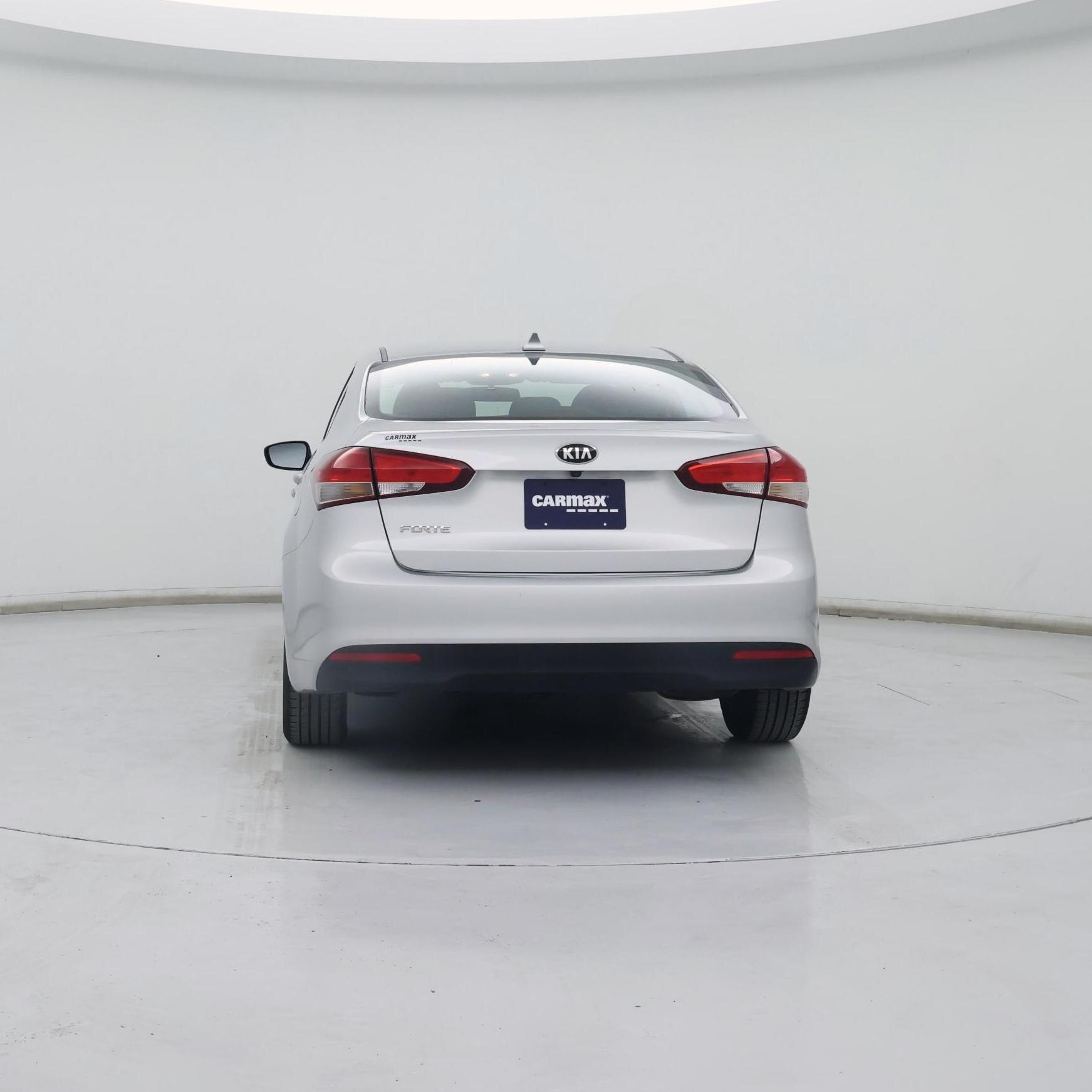 Thumbnail: 2018 Kia Forte - 6