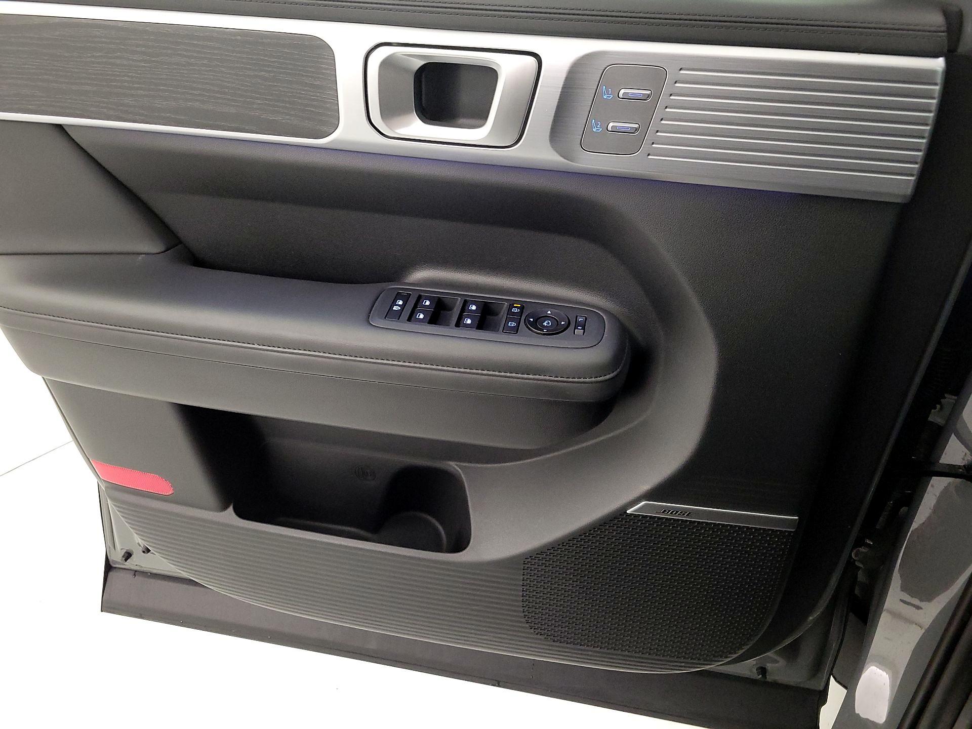 Thumbnail: 2024 Hyundai Santa Fe - 12