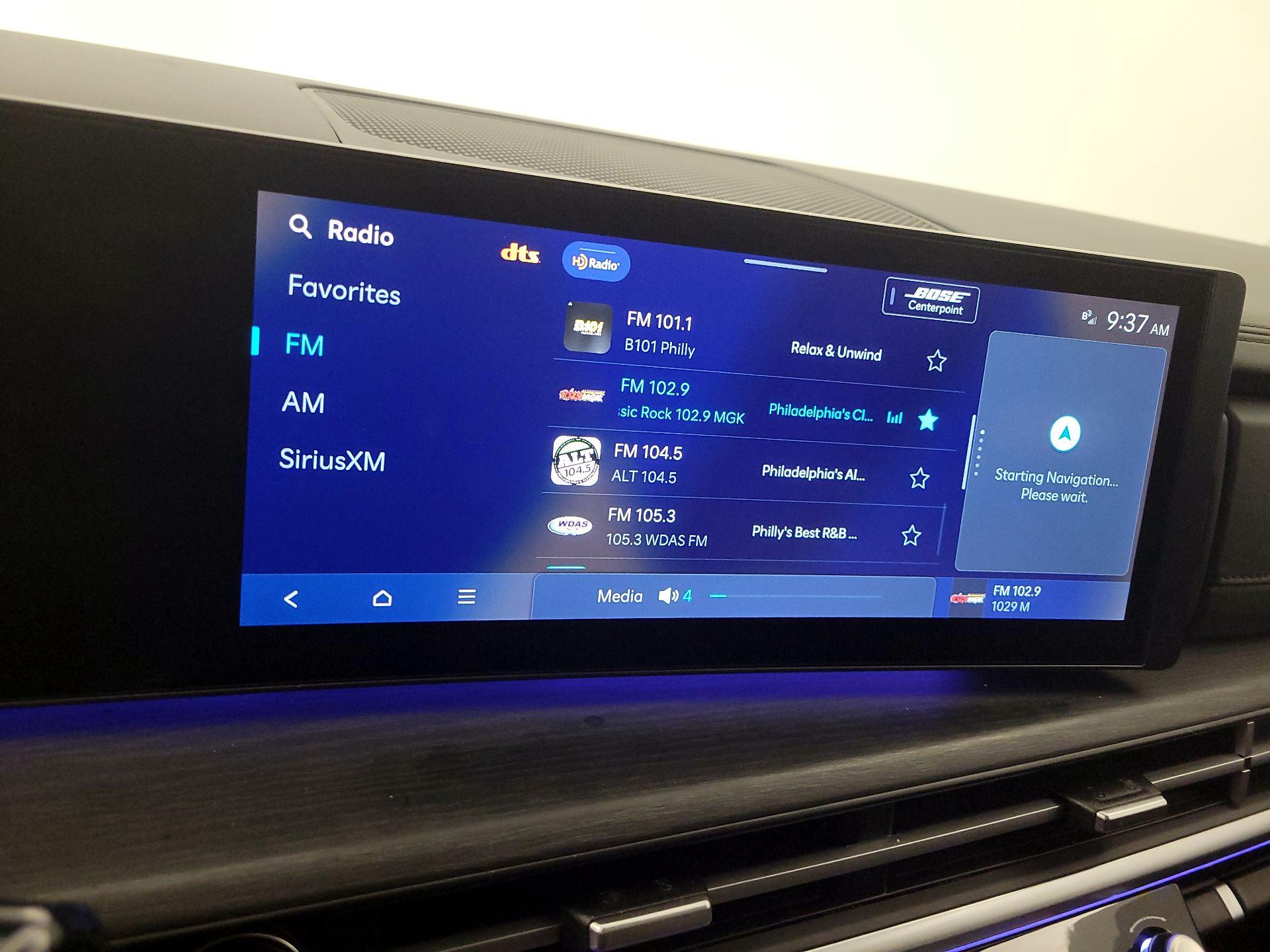 Thumbnail: 2024 Hyundai Santa Fe - 16