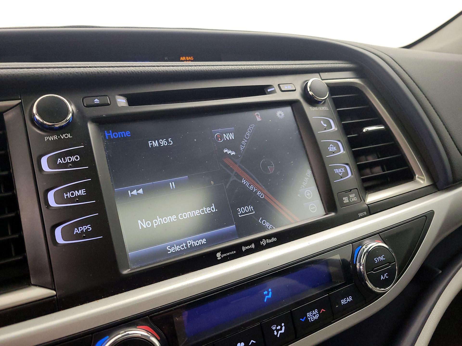 Thumbnail: 2017 Toyota Highlander - 14
