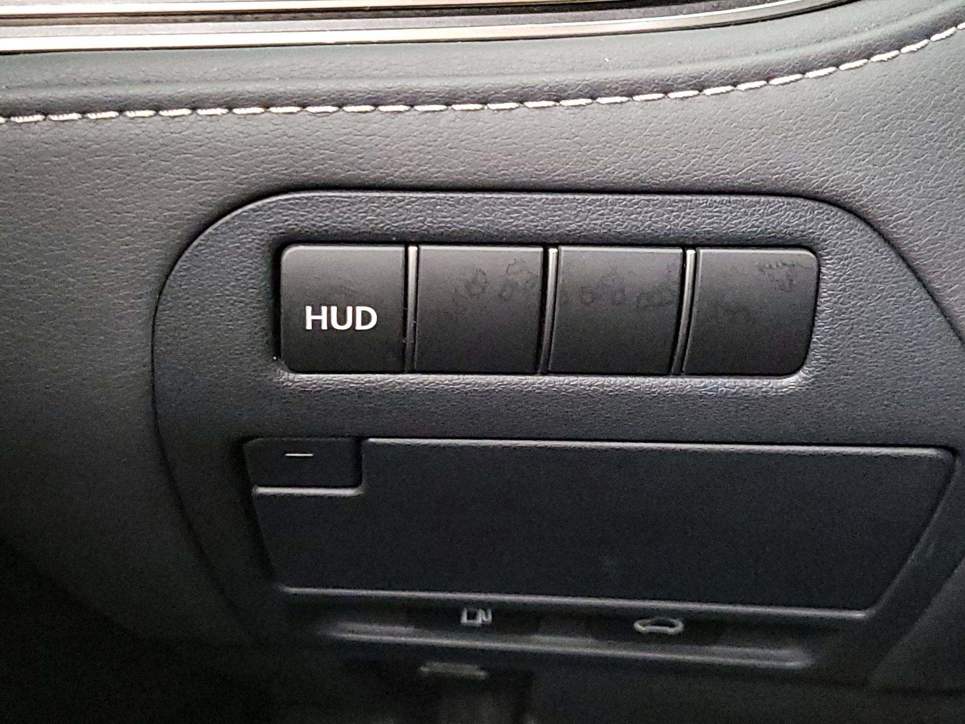 Thumbnail: 2019 Lexus LS - 13