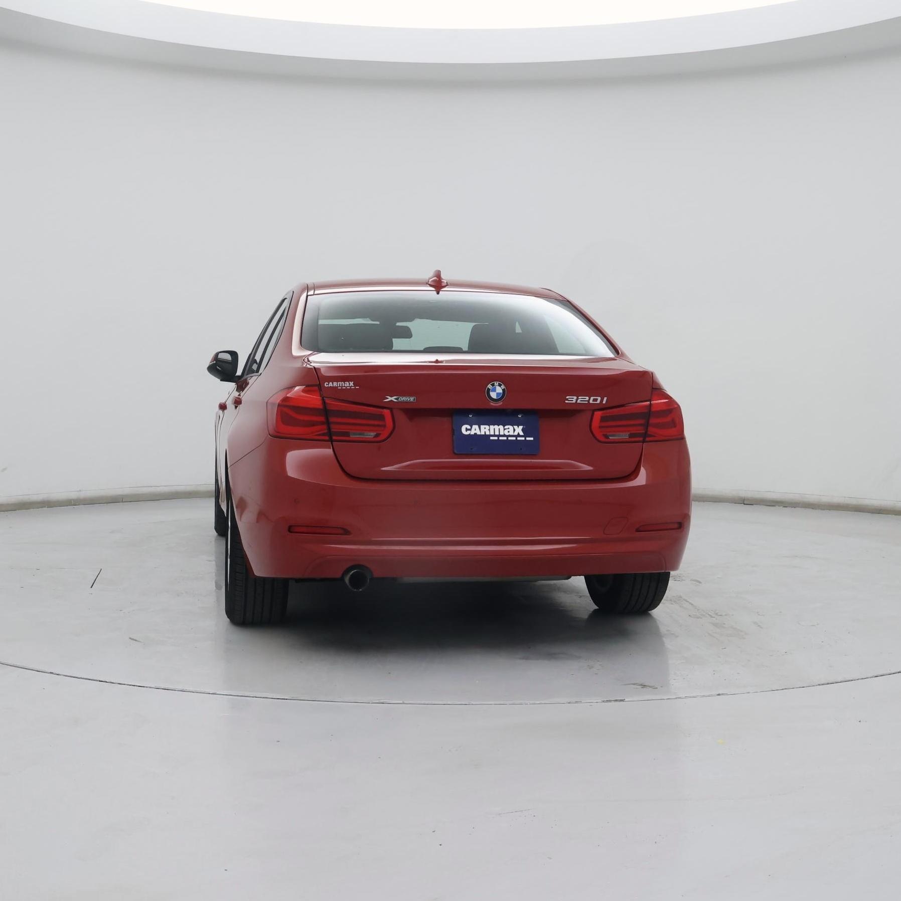 Thumbnail: 2017 BMW 3 Series - 6