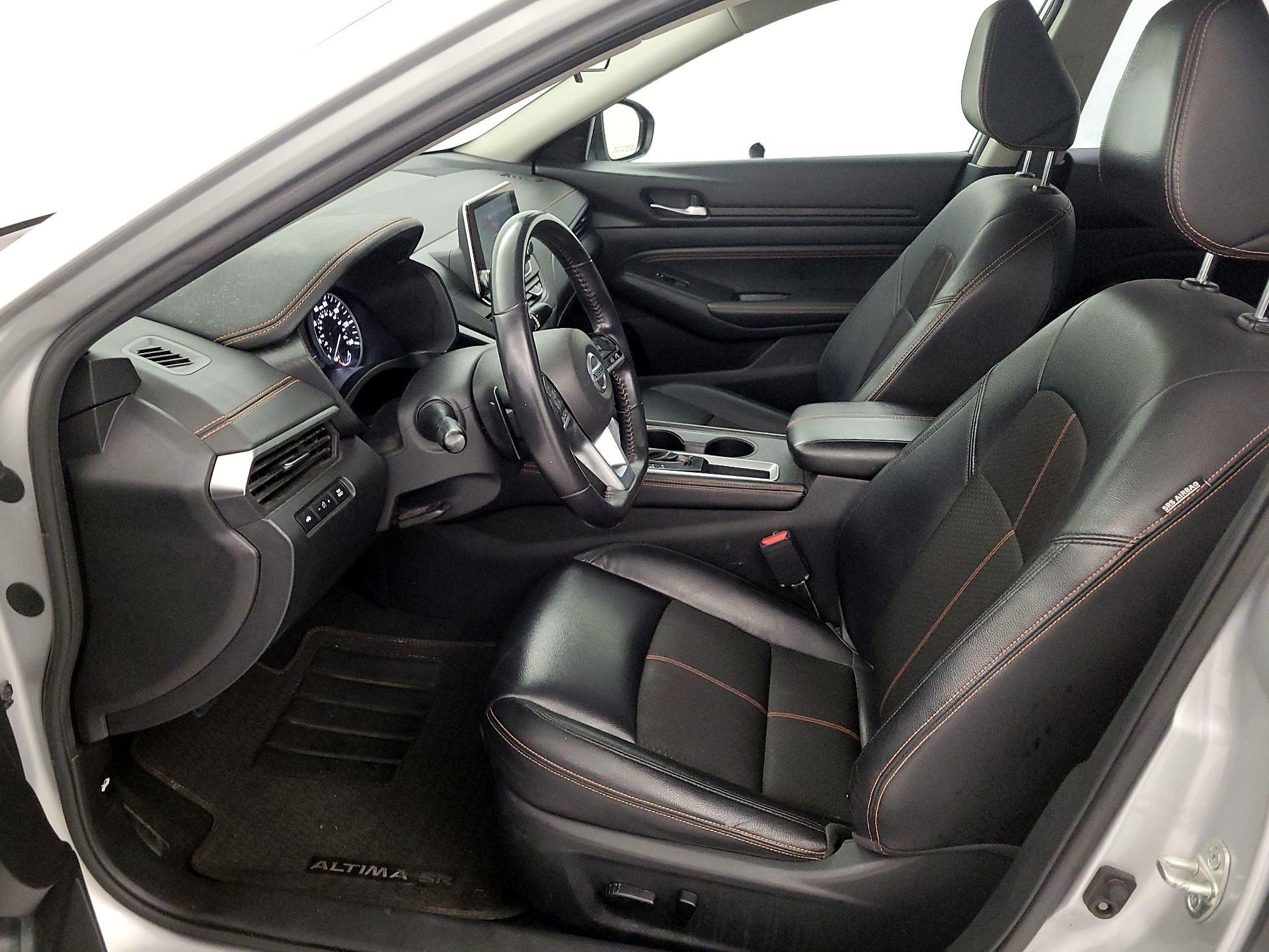 Thumbnail: 2020 Nissan Altima - 11