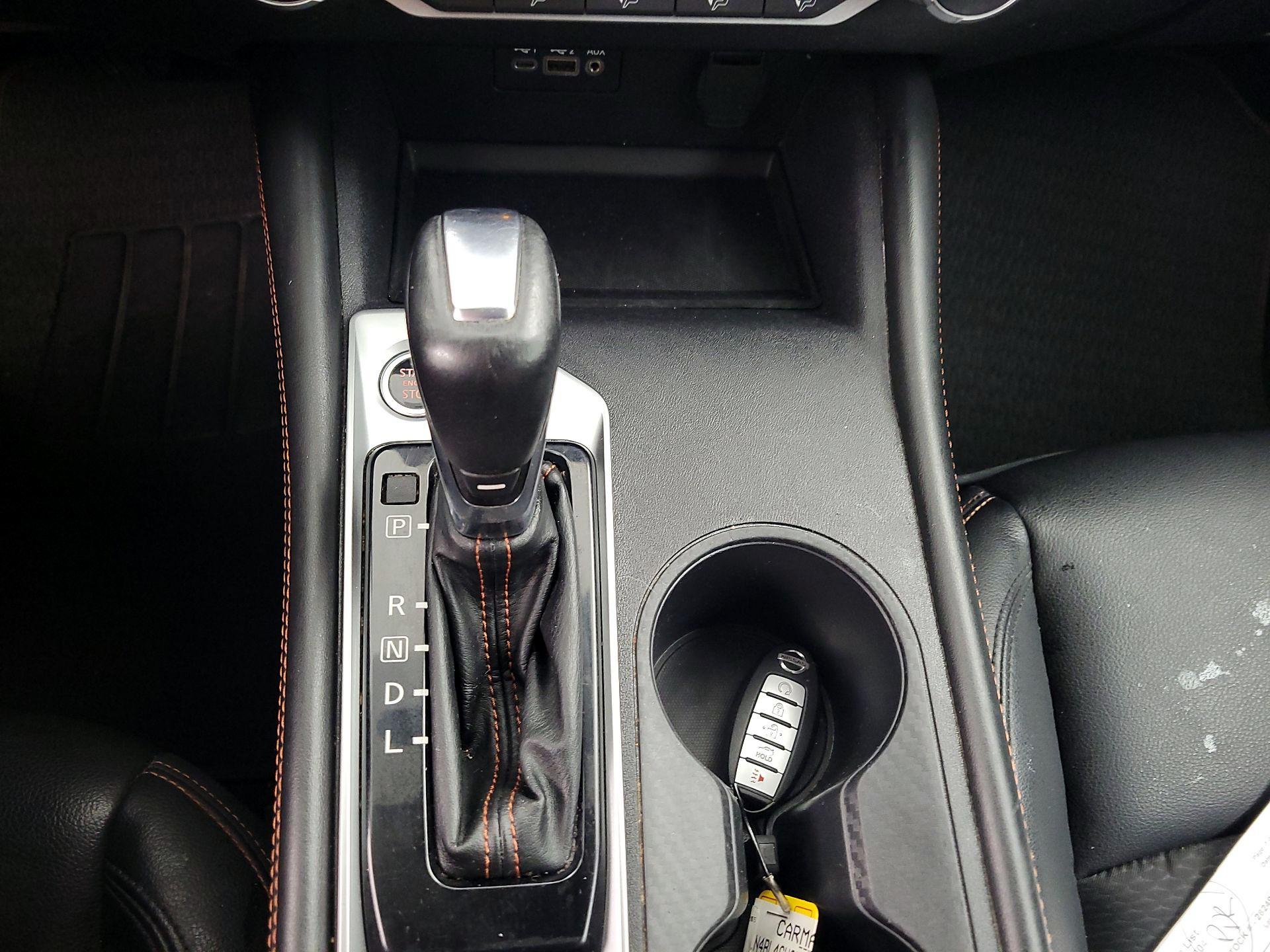 Thumbnail: 2020 Nissan Altima - 17