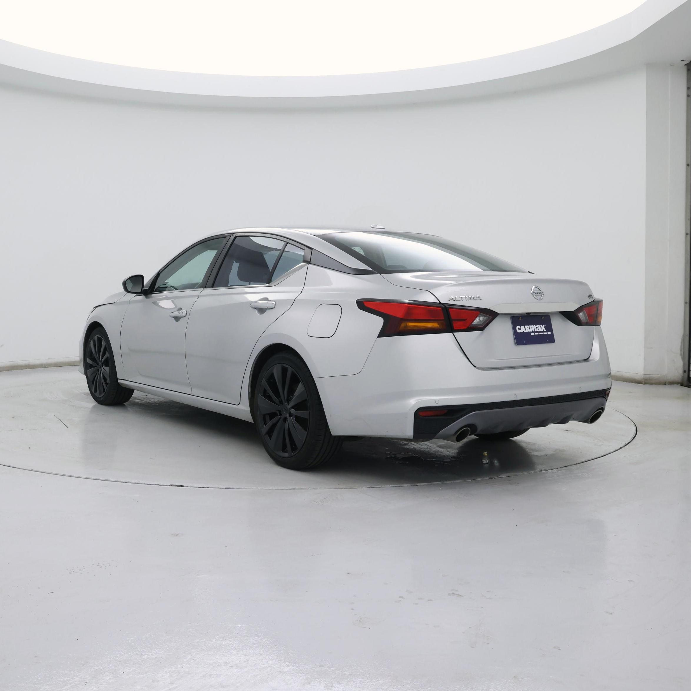 Thumbnail: 2020 Nissan Altima - 2