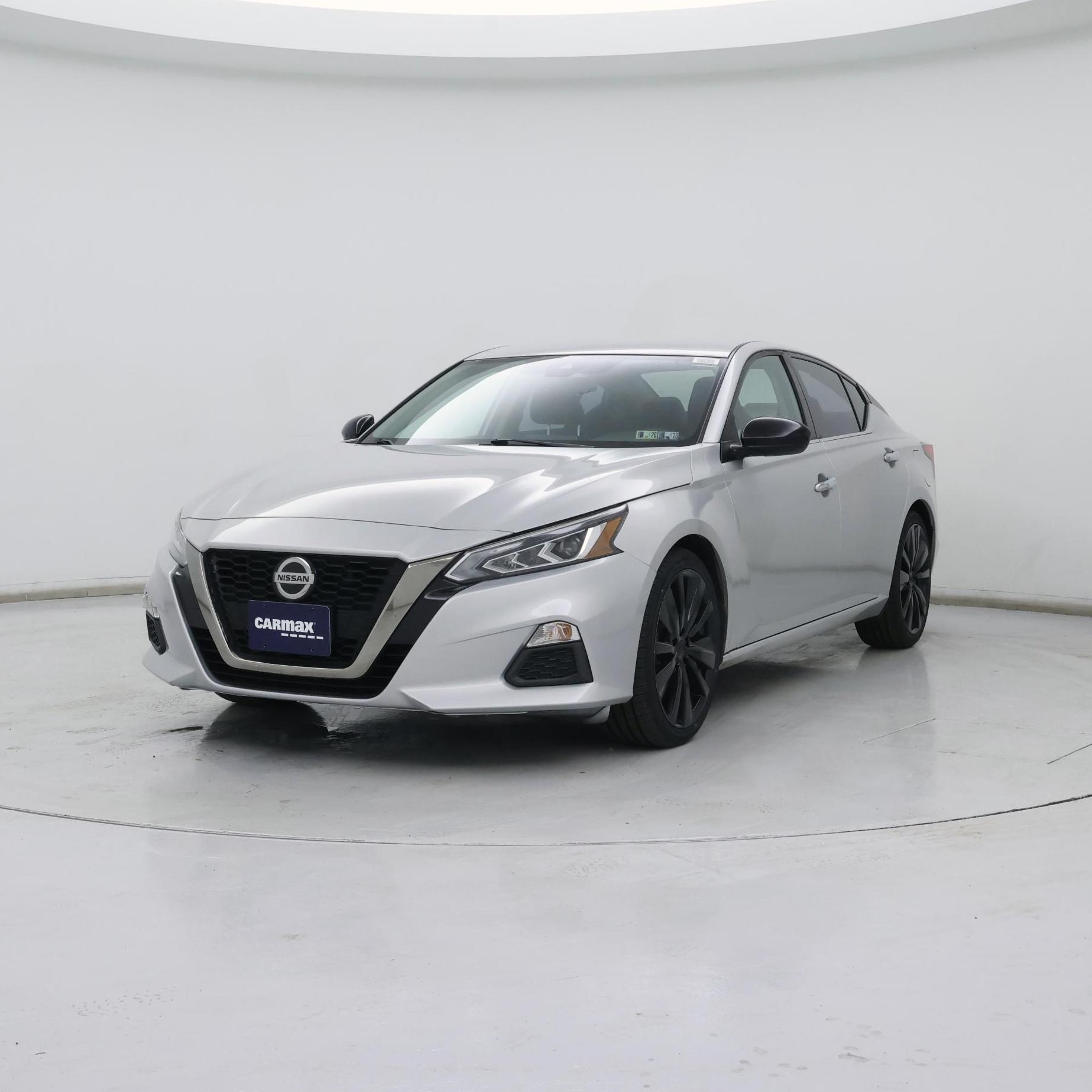 Thumbnail: 2020 Nissan Altima - 4