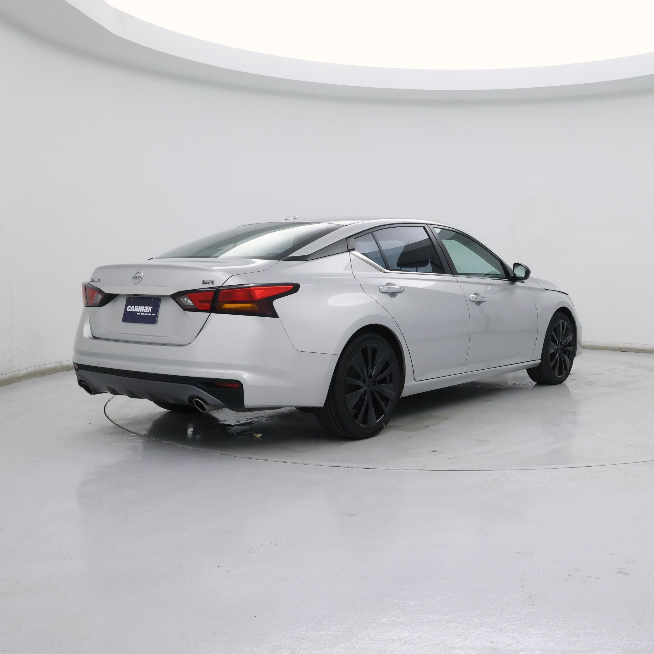 Thumbnail: 2020 Nissan Altima - 8