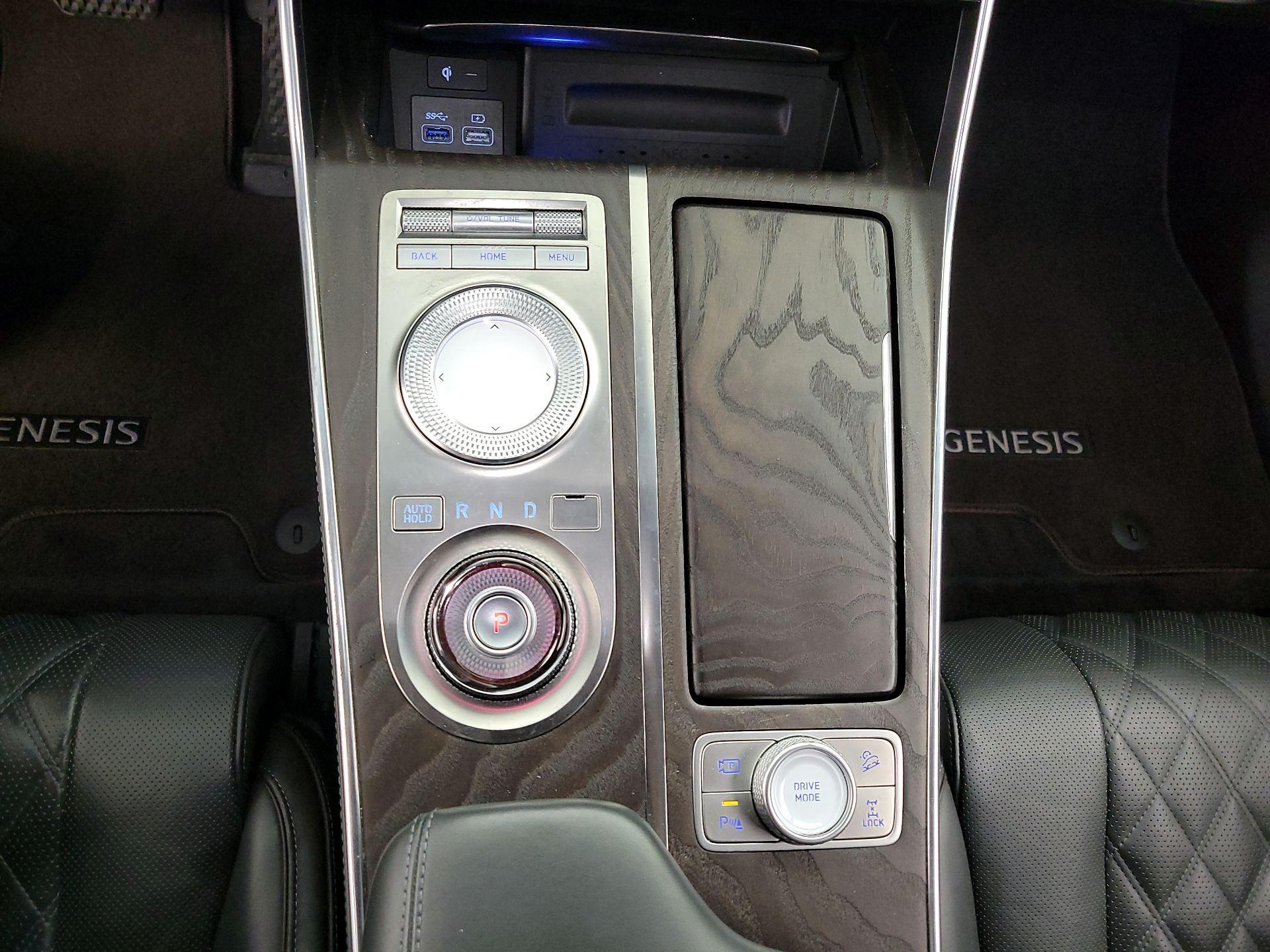 Thumbnail: 2021 Genesis GV80 - 18