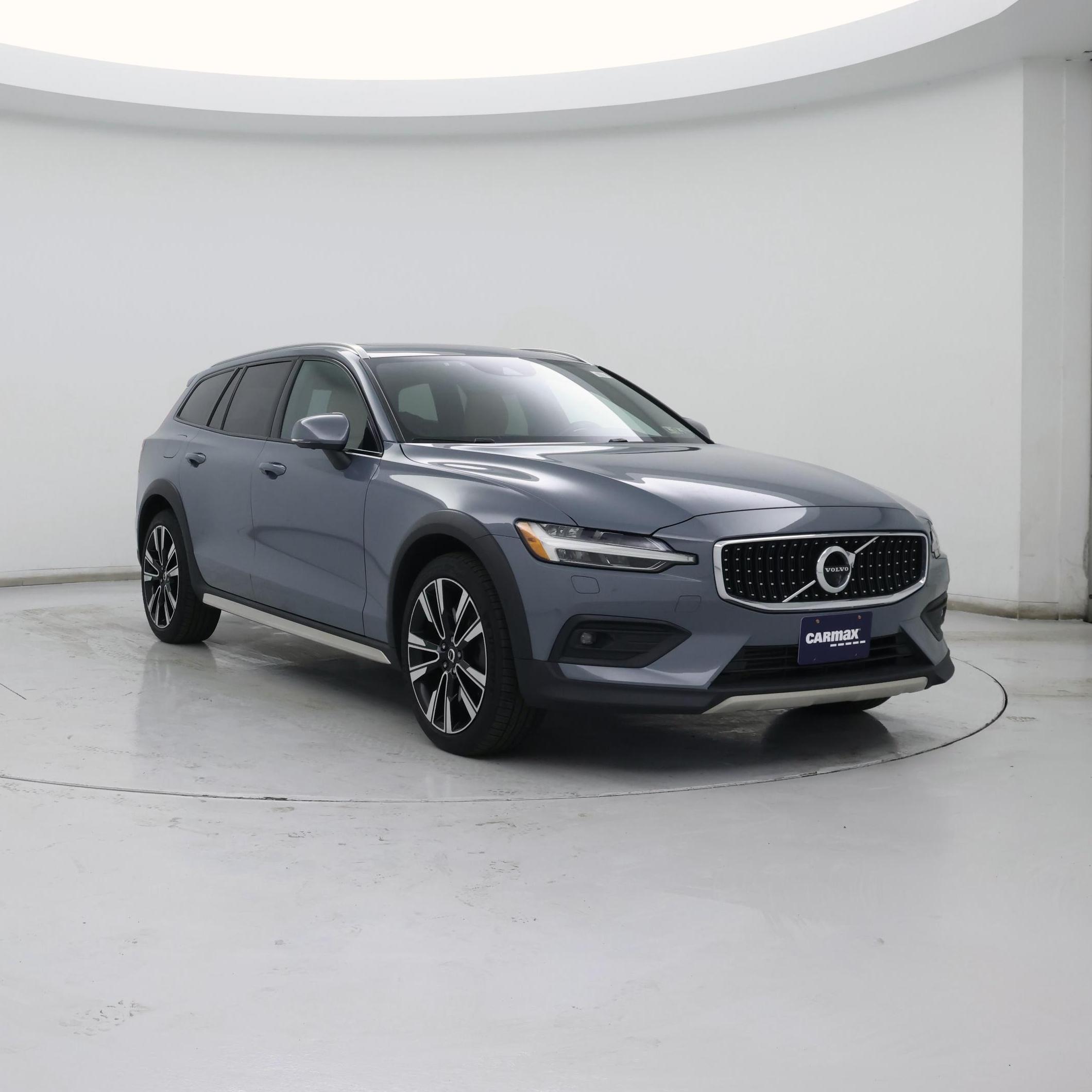 2022 Volvo V60 Cross Country T5 AWD