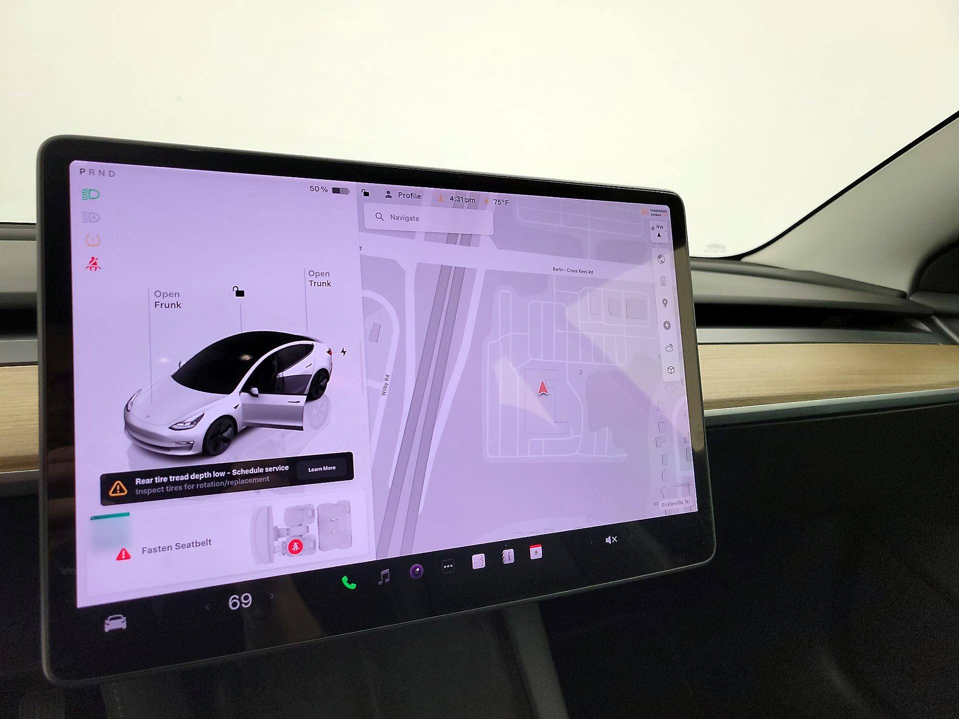 Thumbnail: 2022 Tesla Model 3 - 13