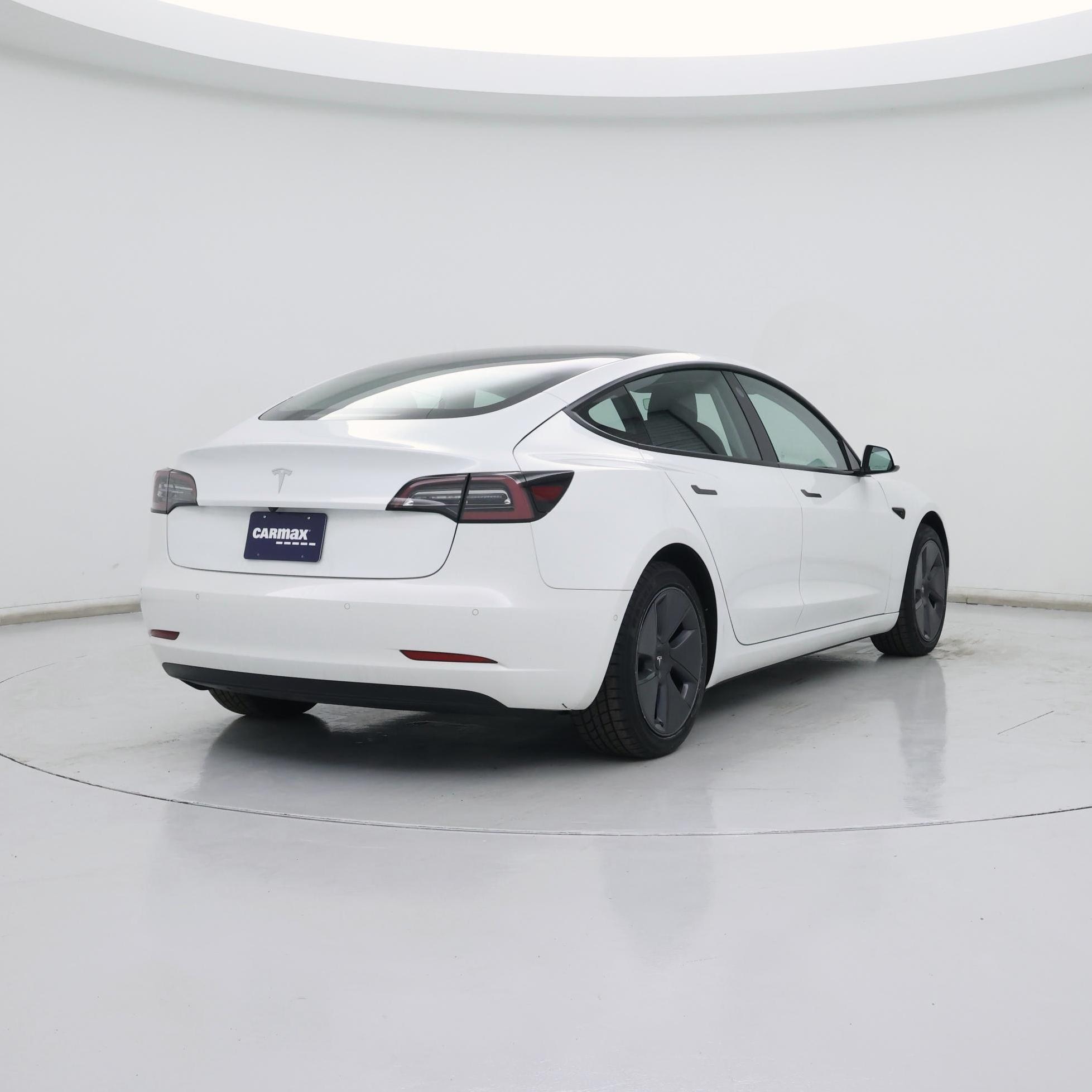 Thumbnail: 2022 Tesla Model 3 - 8