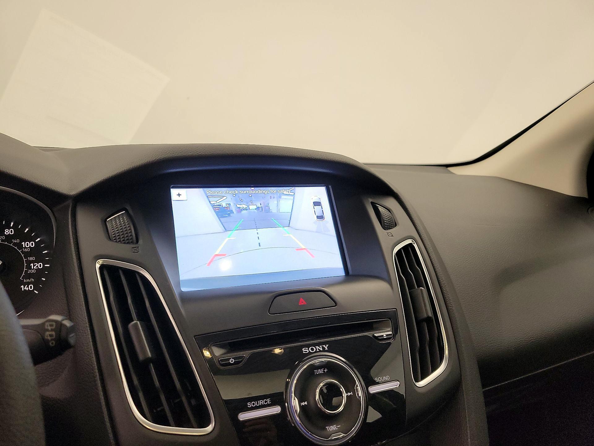 Thumbnail: 2017 Ford Focus - 15