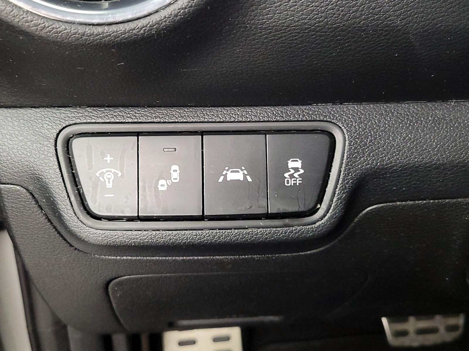 2021 Kia Forte GT-Line - Photo 14