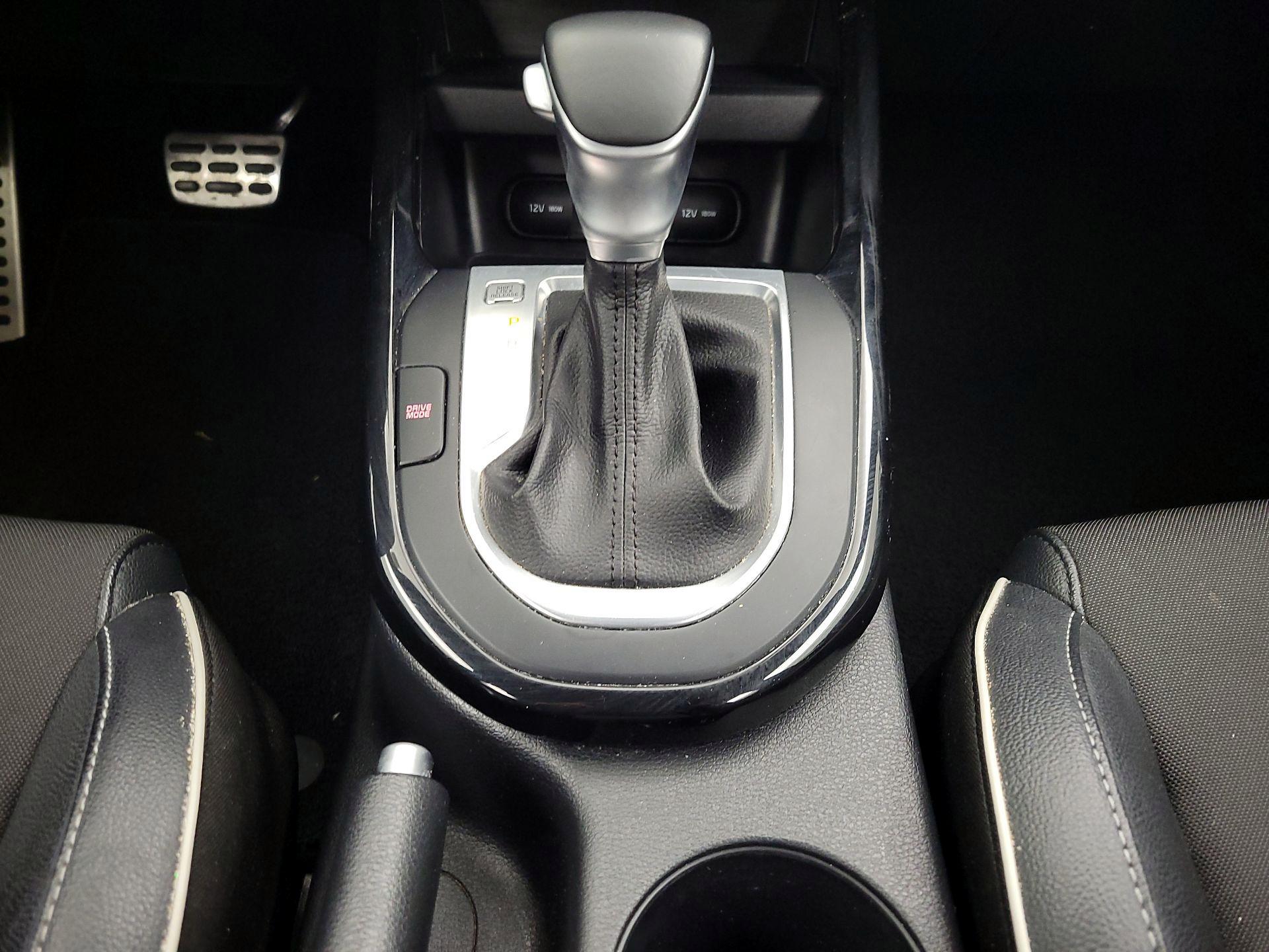 Thumbnail: 2021 Kia Forte - 17