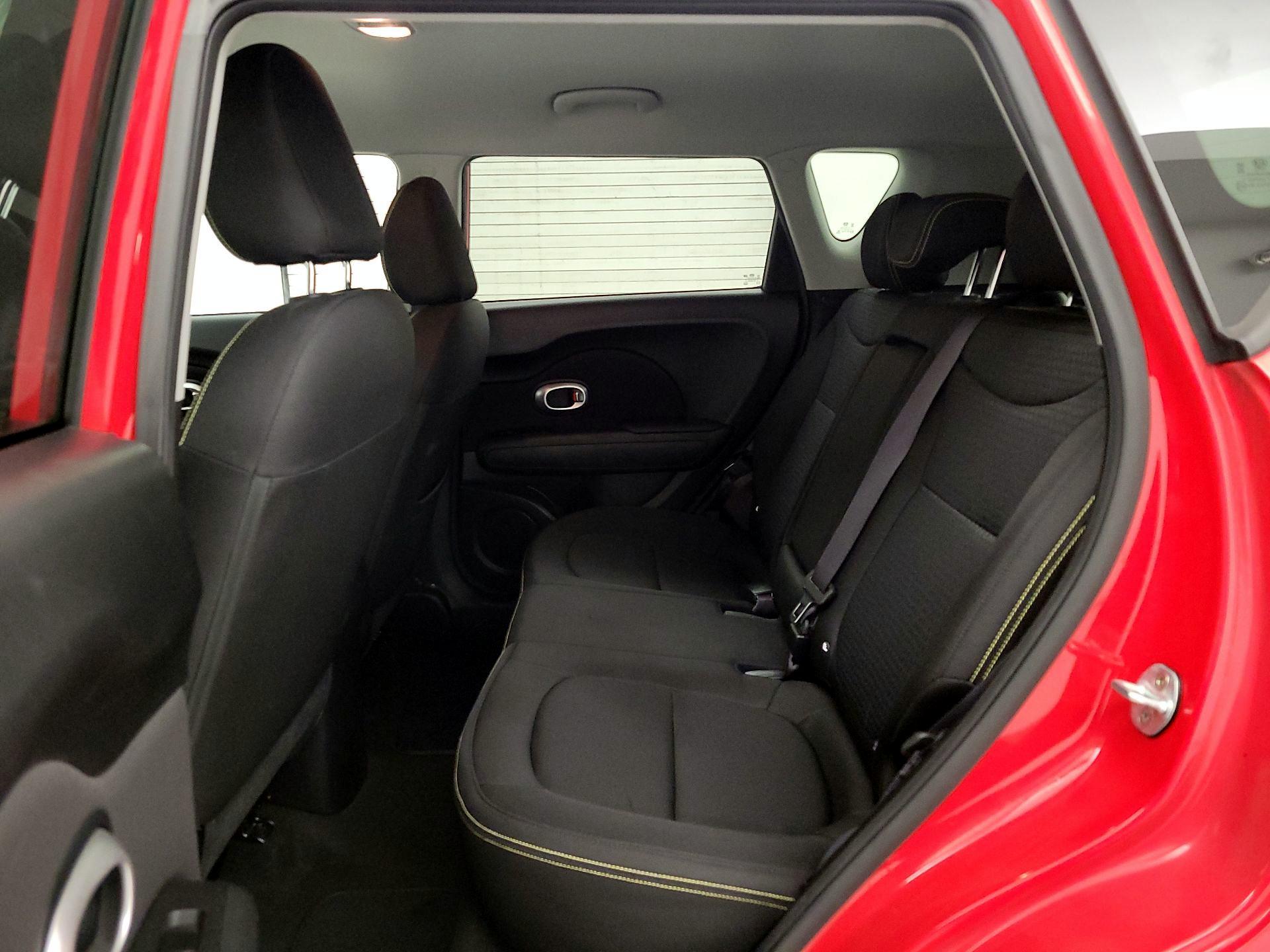 Thumbnail: 2016 Kia Soul - 19