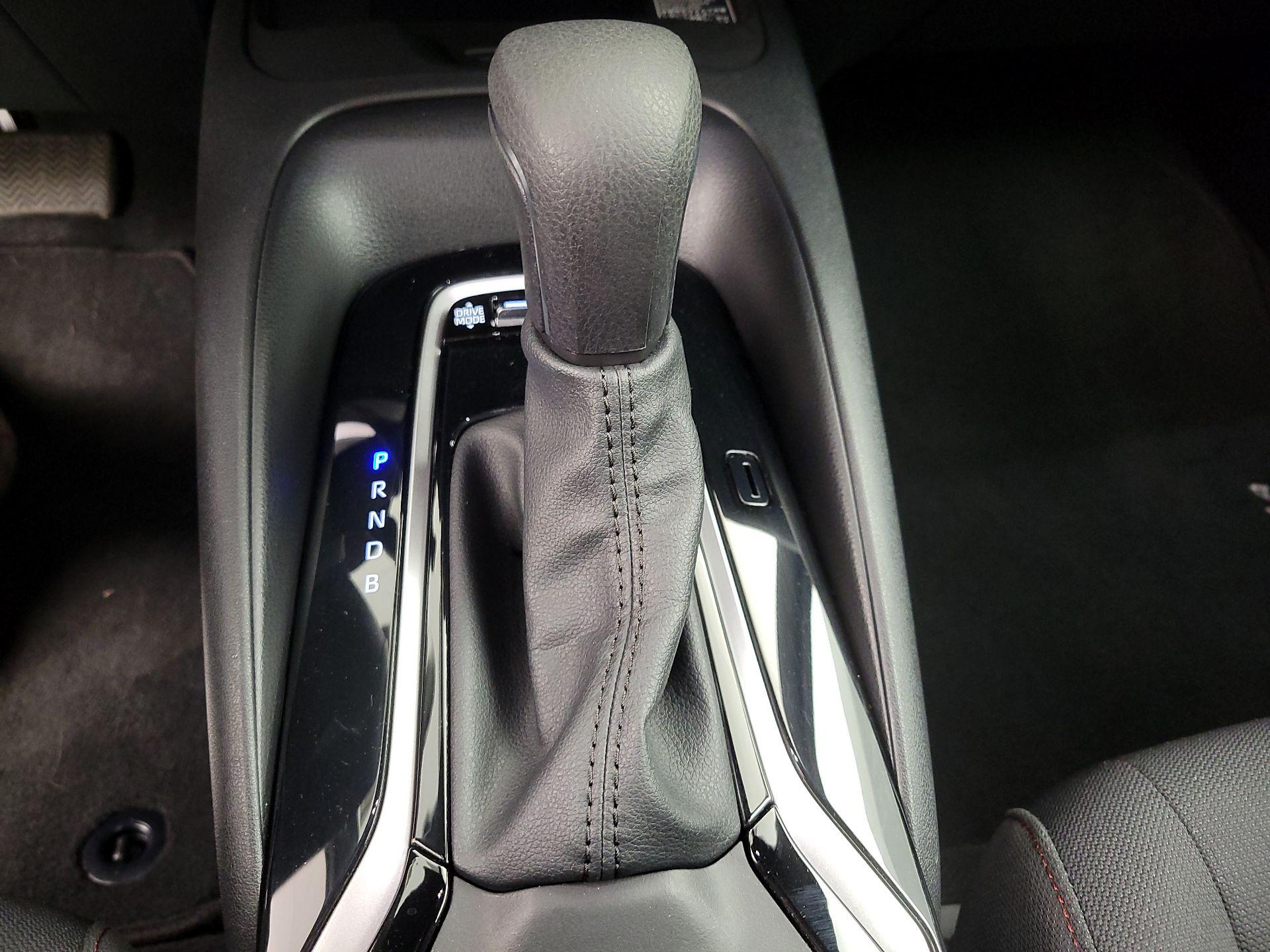 Thumbnail: 2024 Toyota Corolla - 18