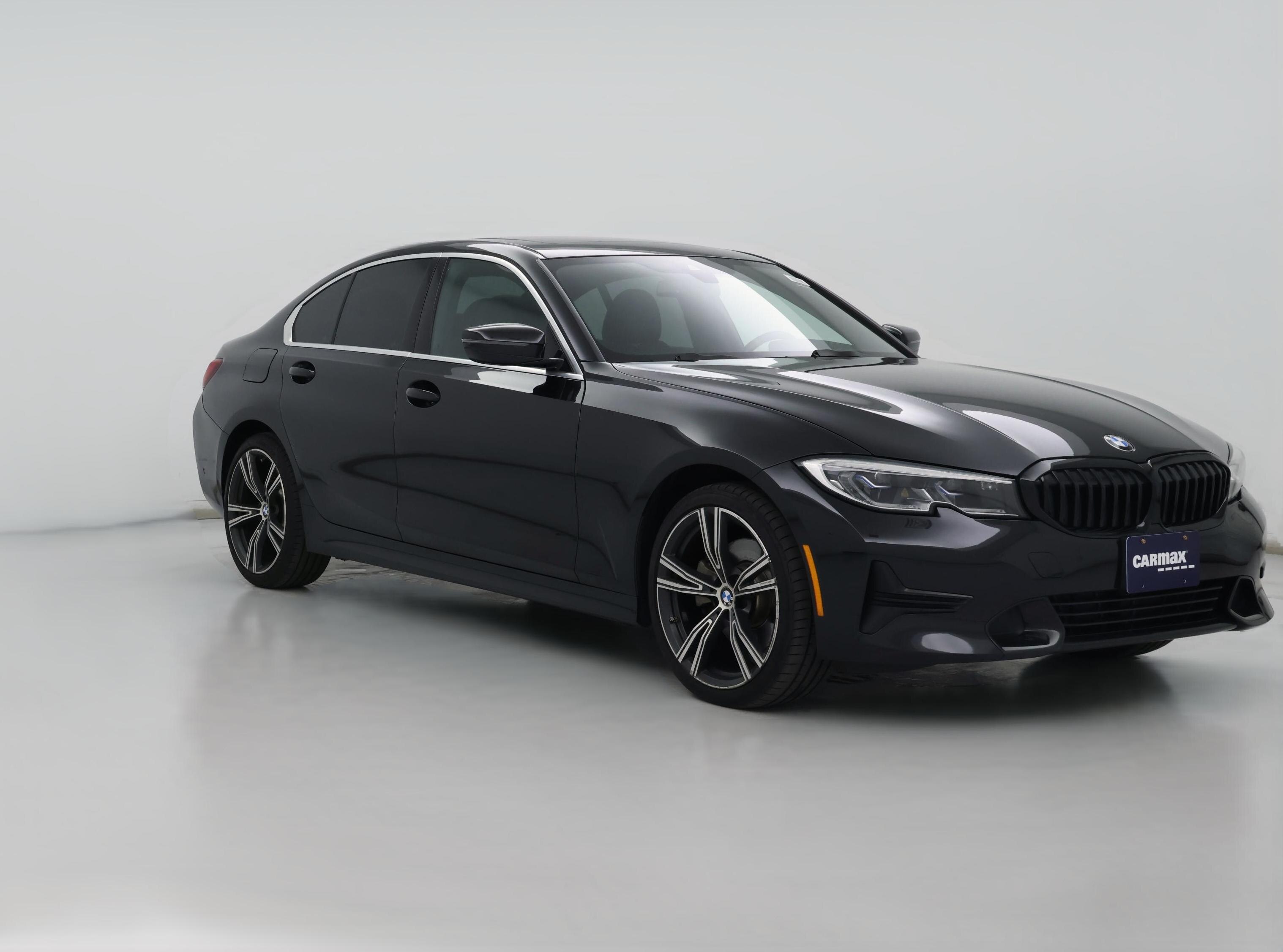 Thumbnail: 2021 BMW 3 Series - 1