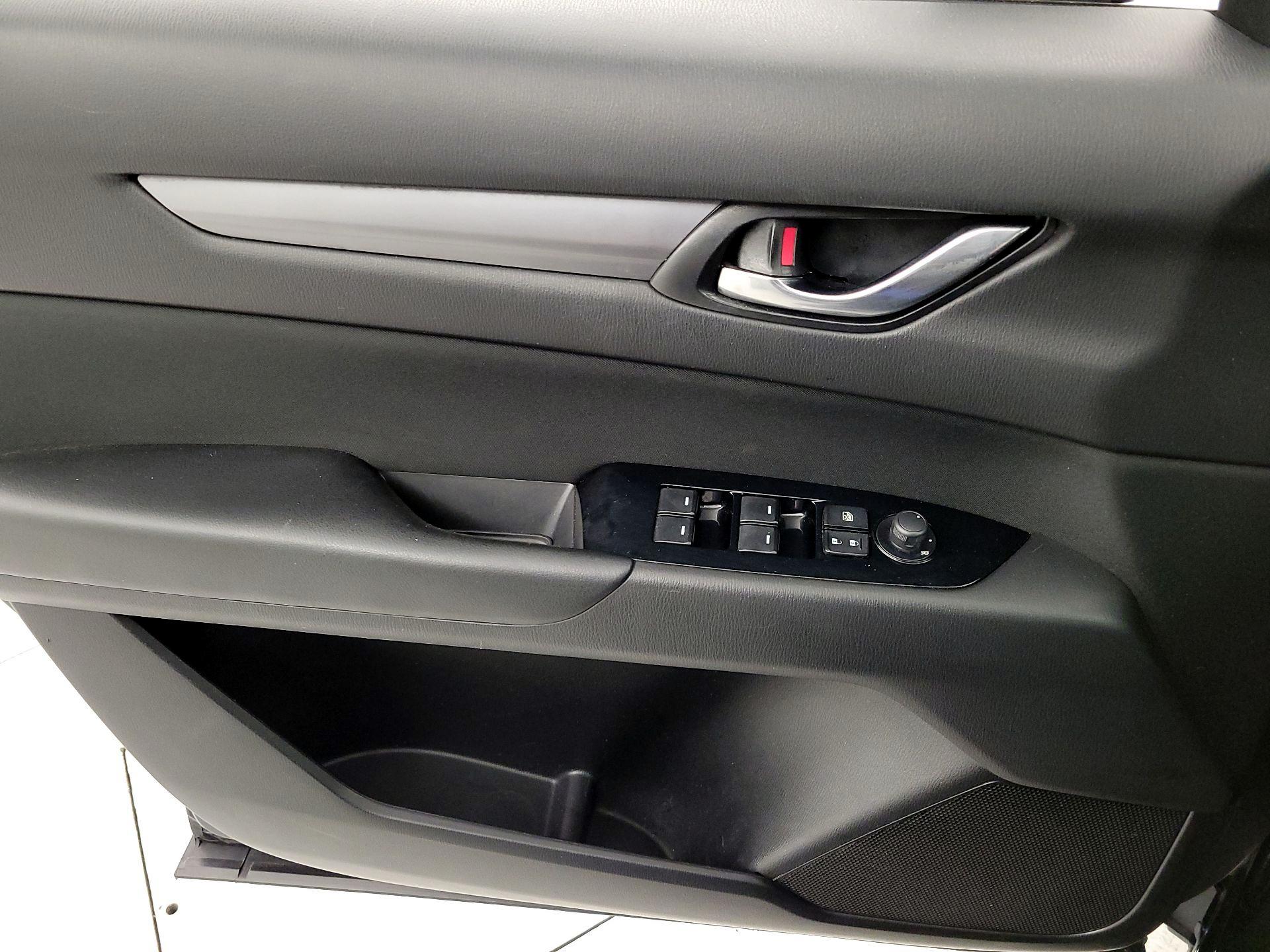 Thumbnail: 2018 Mazda CX-5 - 12