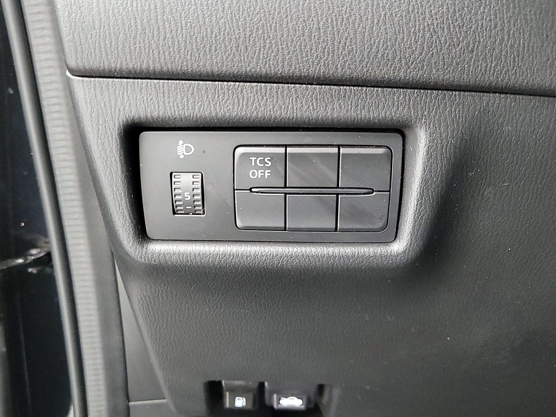 Thumbnail: 2018 Mazda CX-5 - 13