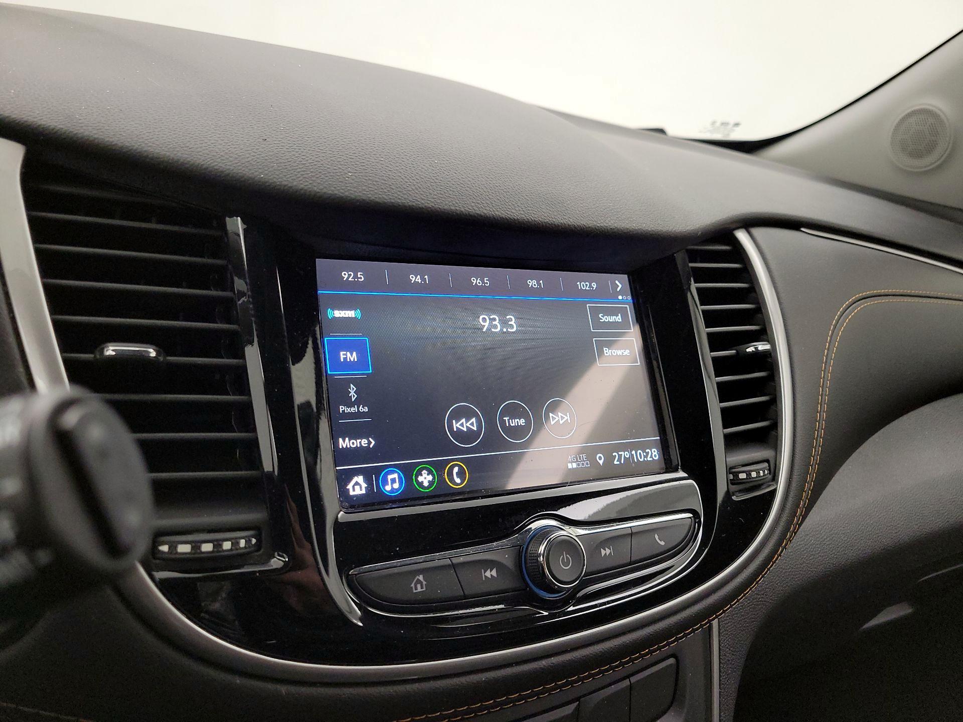 Thumbnail: 2019 Chevrolet Trax - 15