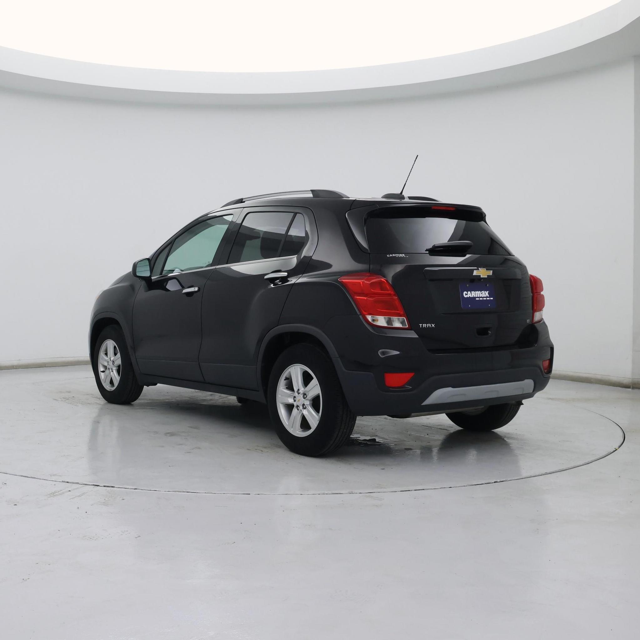 Thumbnail: 2019 Chevrolet Trax - 2