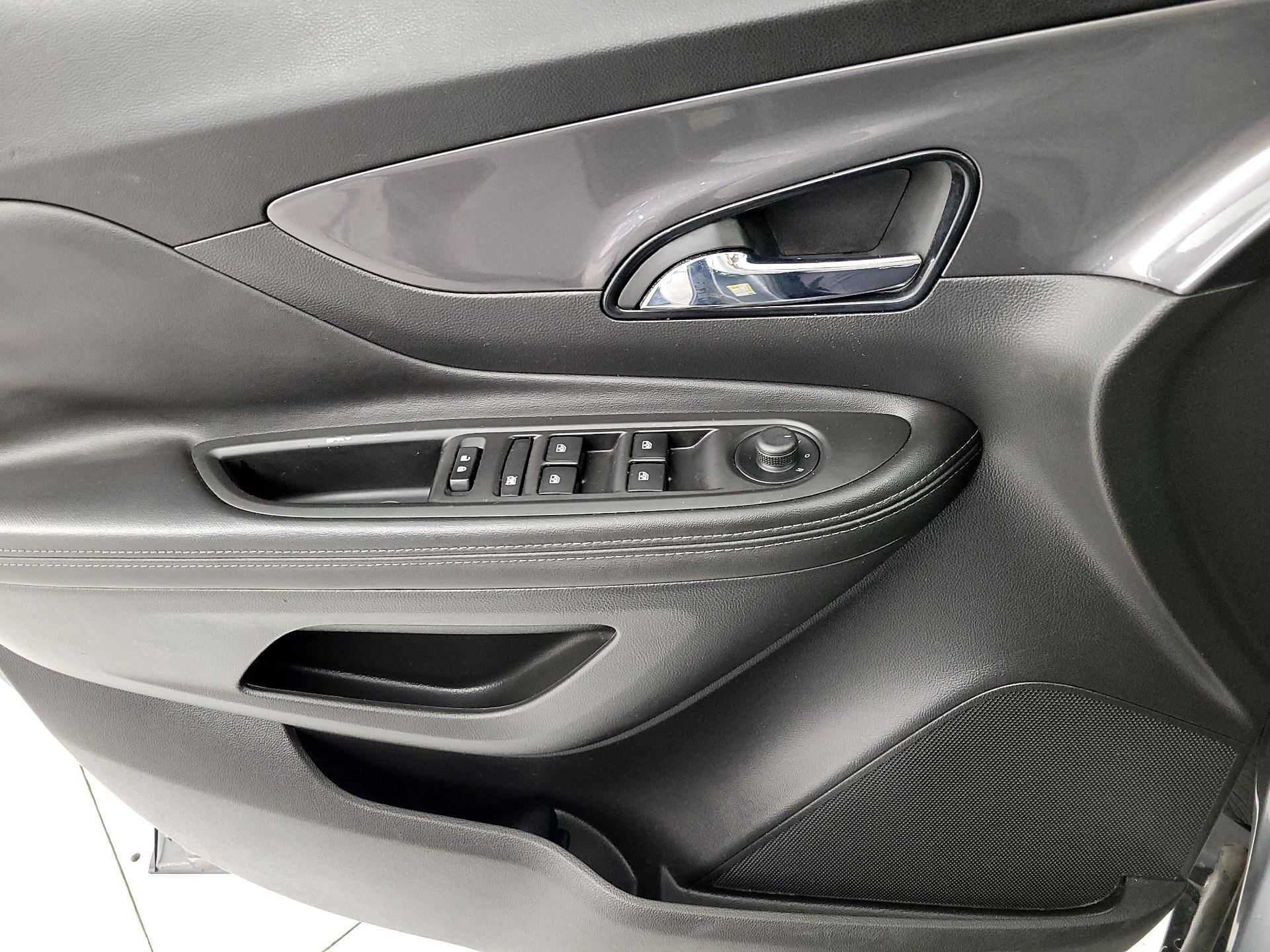 Thumbnail: 2019 Buick Encore - 12