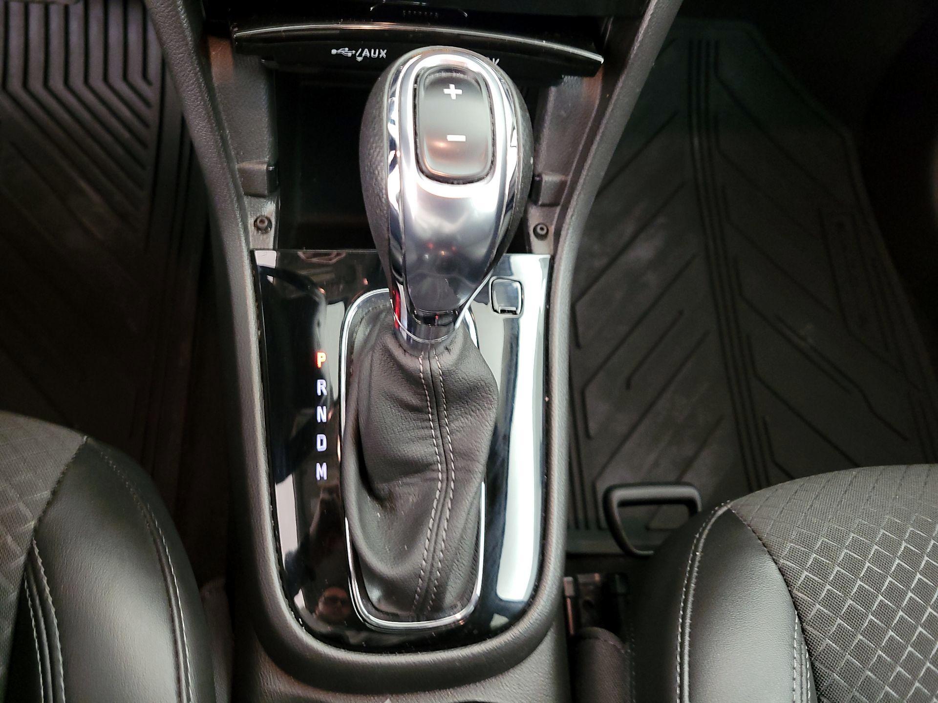 Thumbnail: 2019 Buick Encore - 18