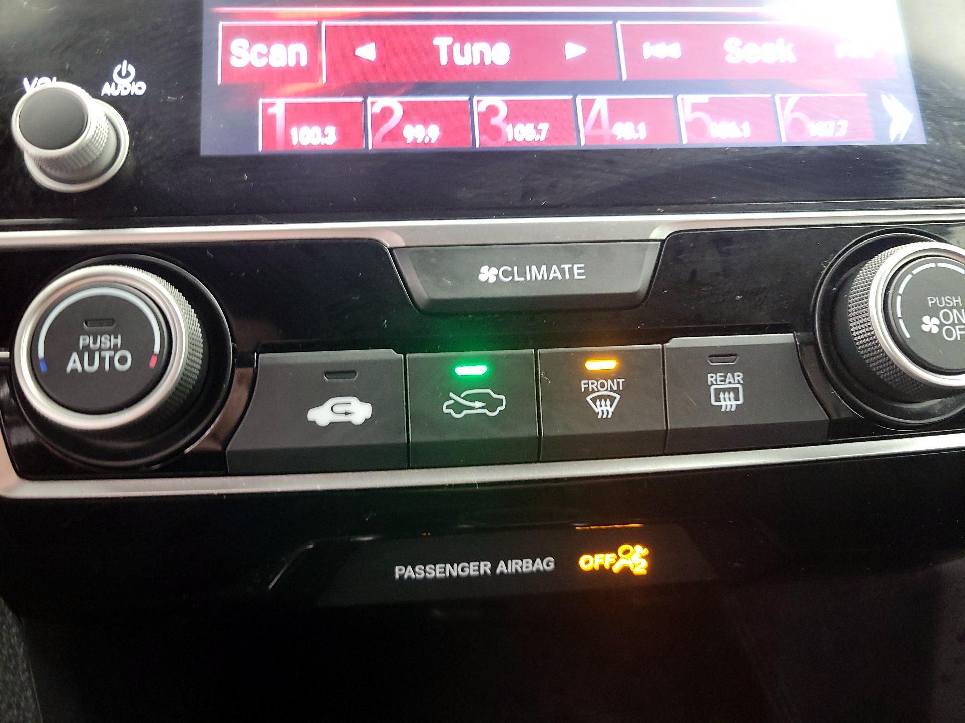 Thumbnail: 2019 Honda Civic - 17