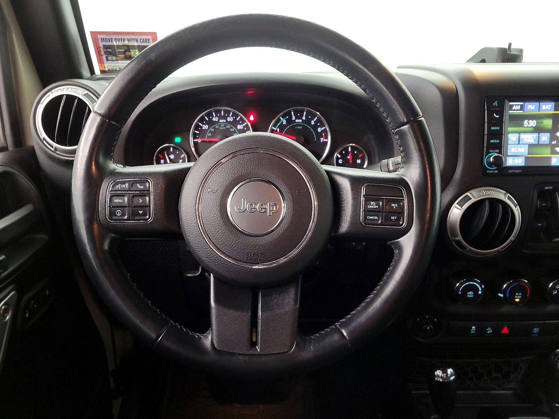 Thumbnail: 2017 Jeep Wrangler - 10