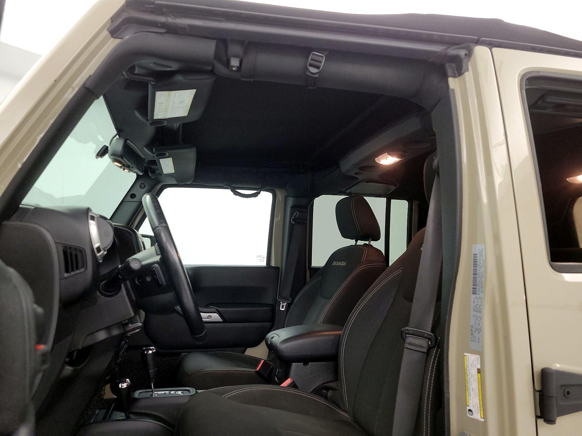 Thumbnail: 2017 Jeep Wrangler - 17