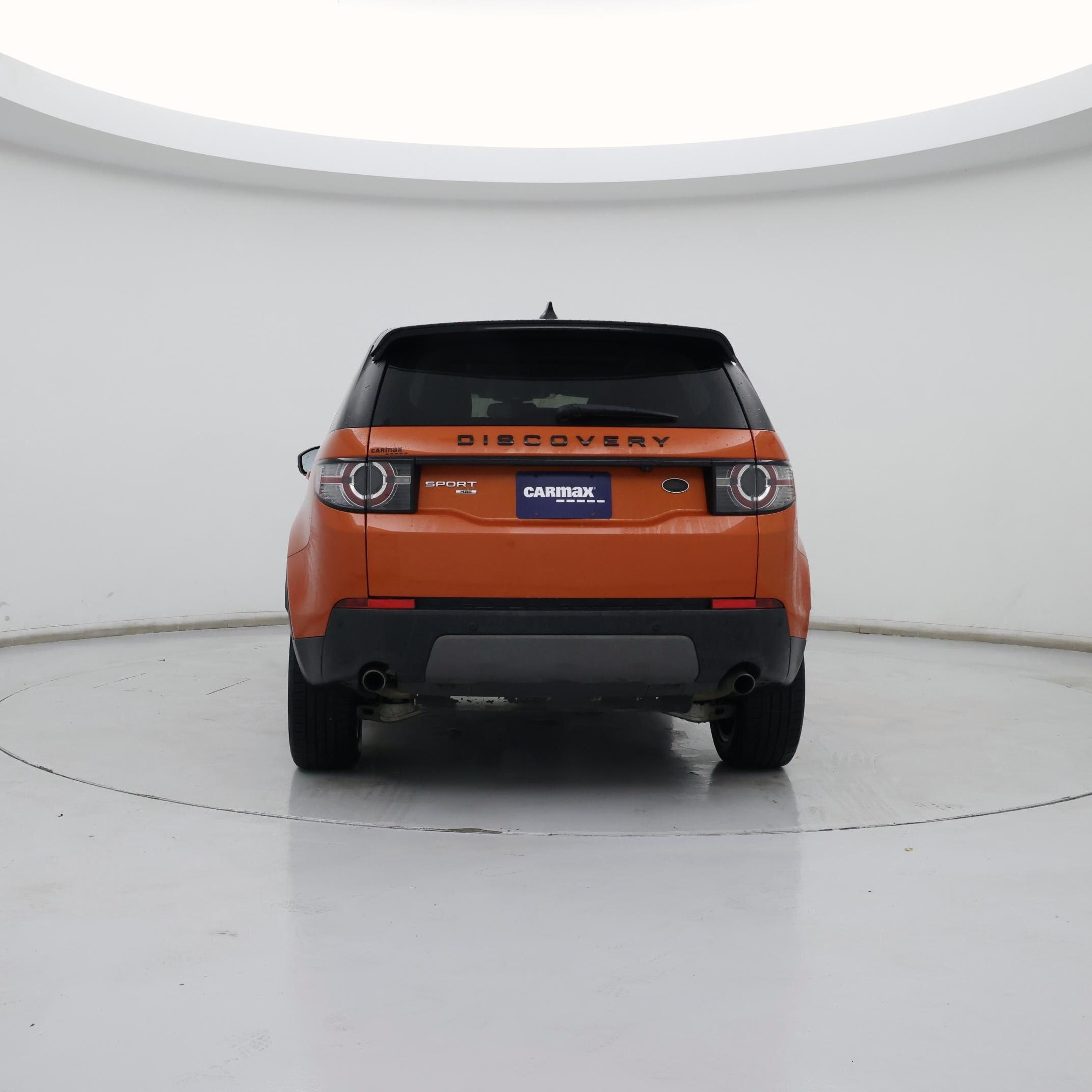 Thumbnail: 2017 Land Rover Discovery Sport - 6