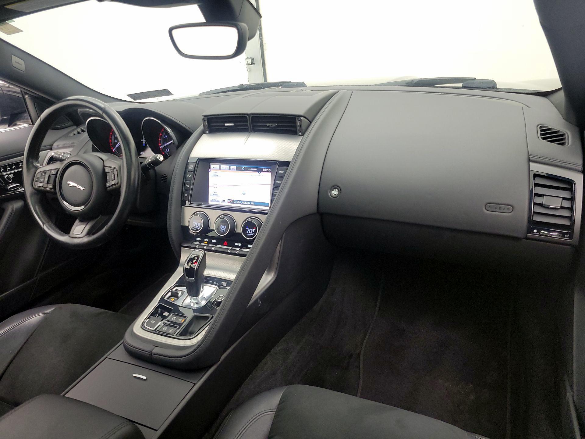 Thumbnail: 2015 Jaguar F-Type - 9