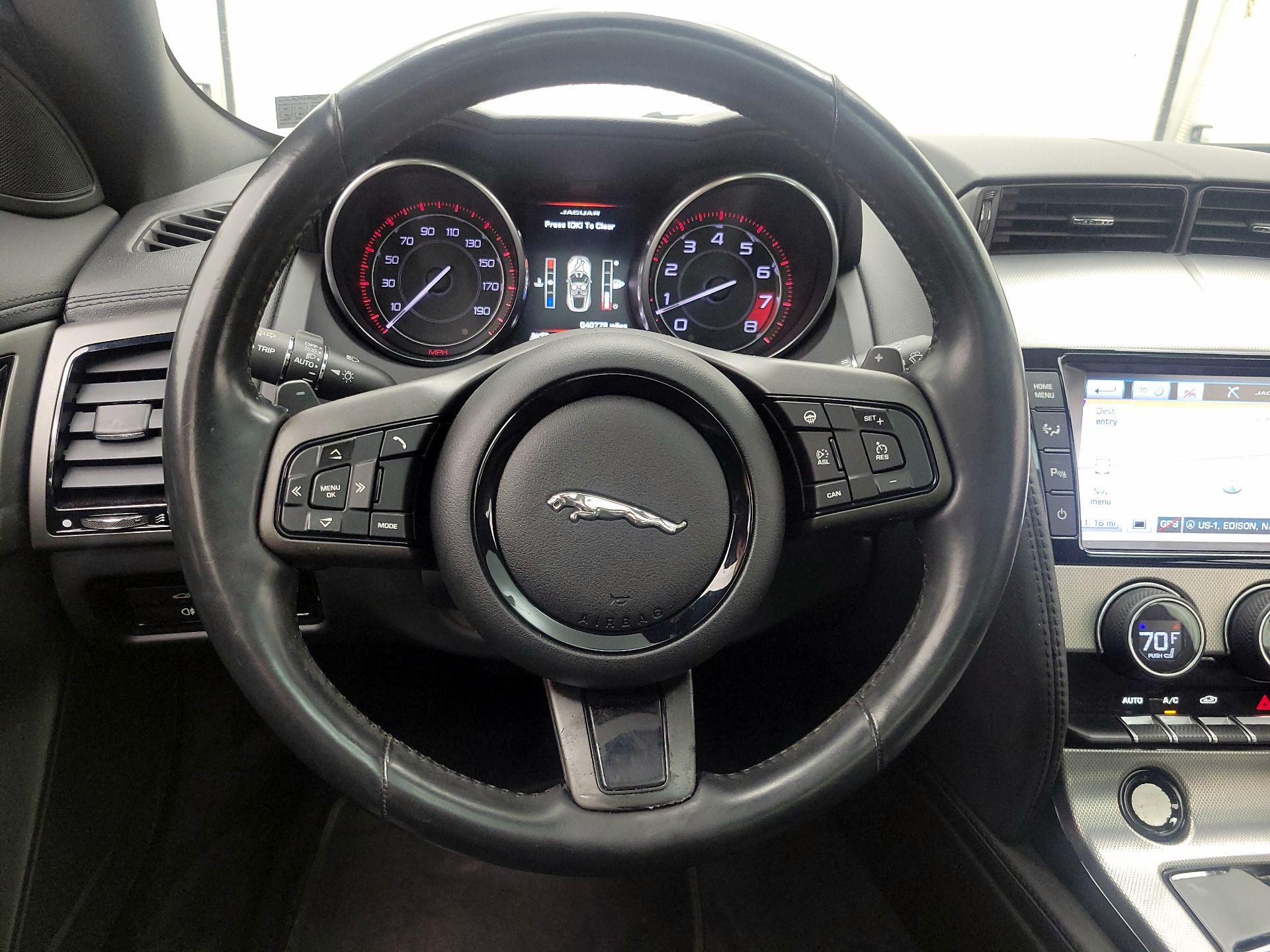 Thumbnail: 2015 Jaguar F-Type - 10