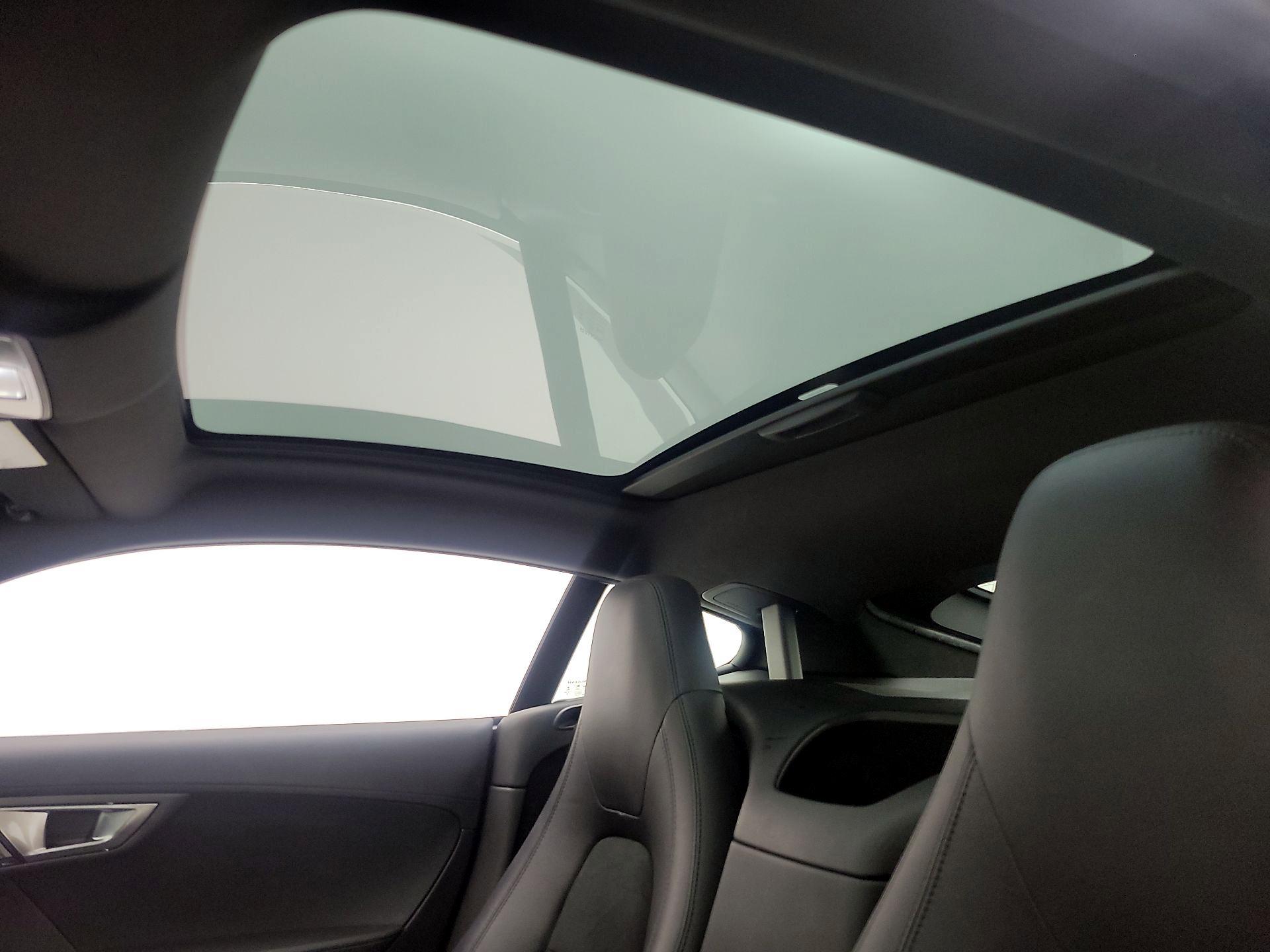 Thumbnail: 2015 Jaguar F-Type - 20