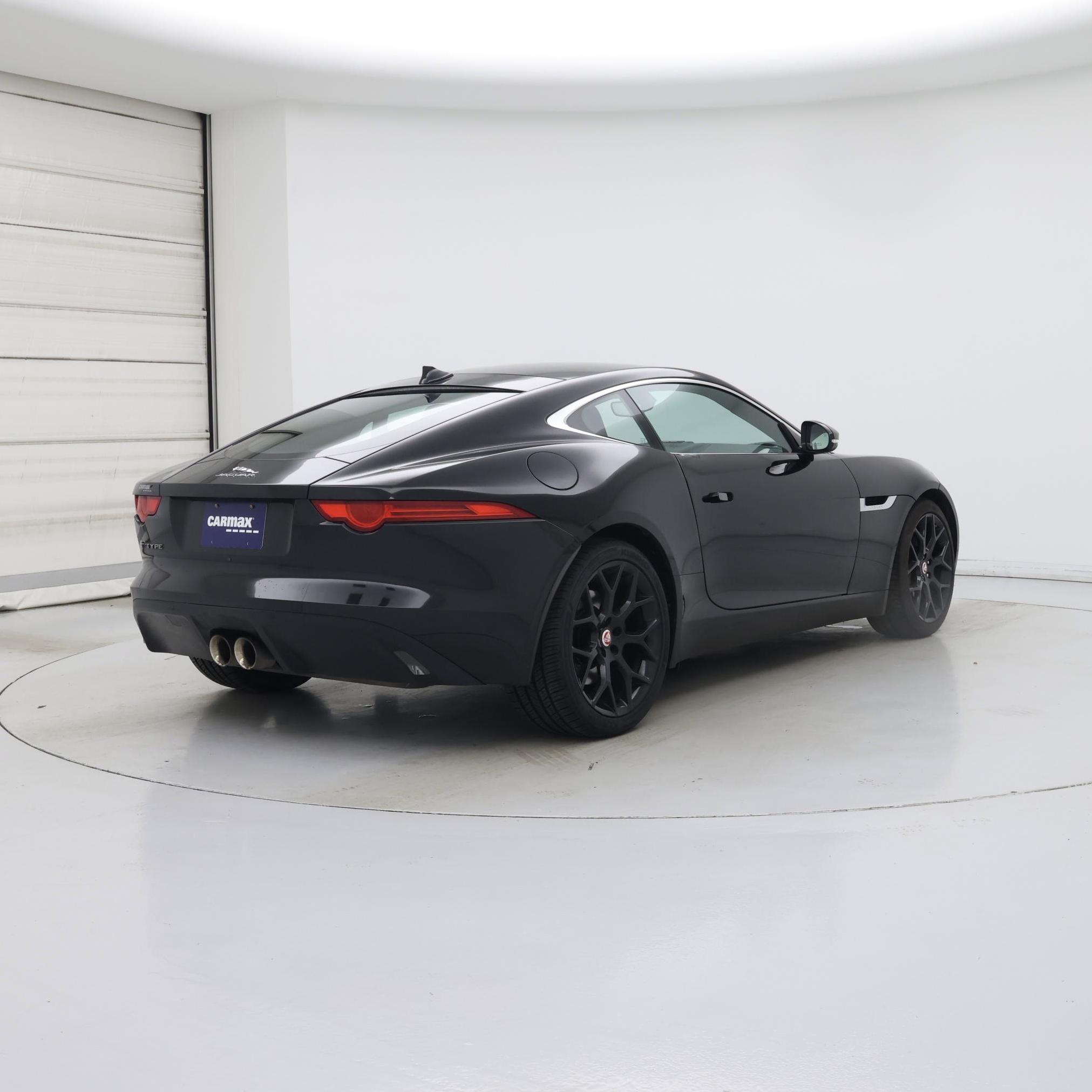 Thumbnail: 2015 Jaguar F-Type - 8