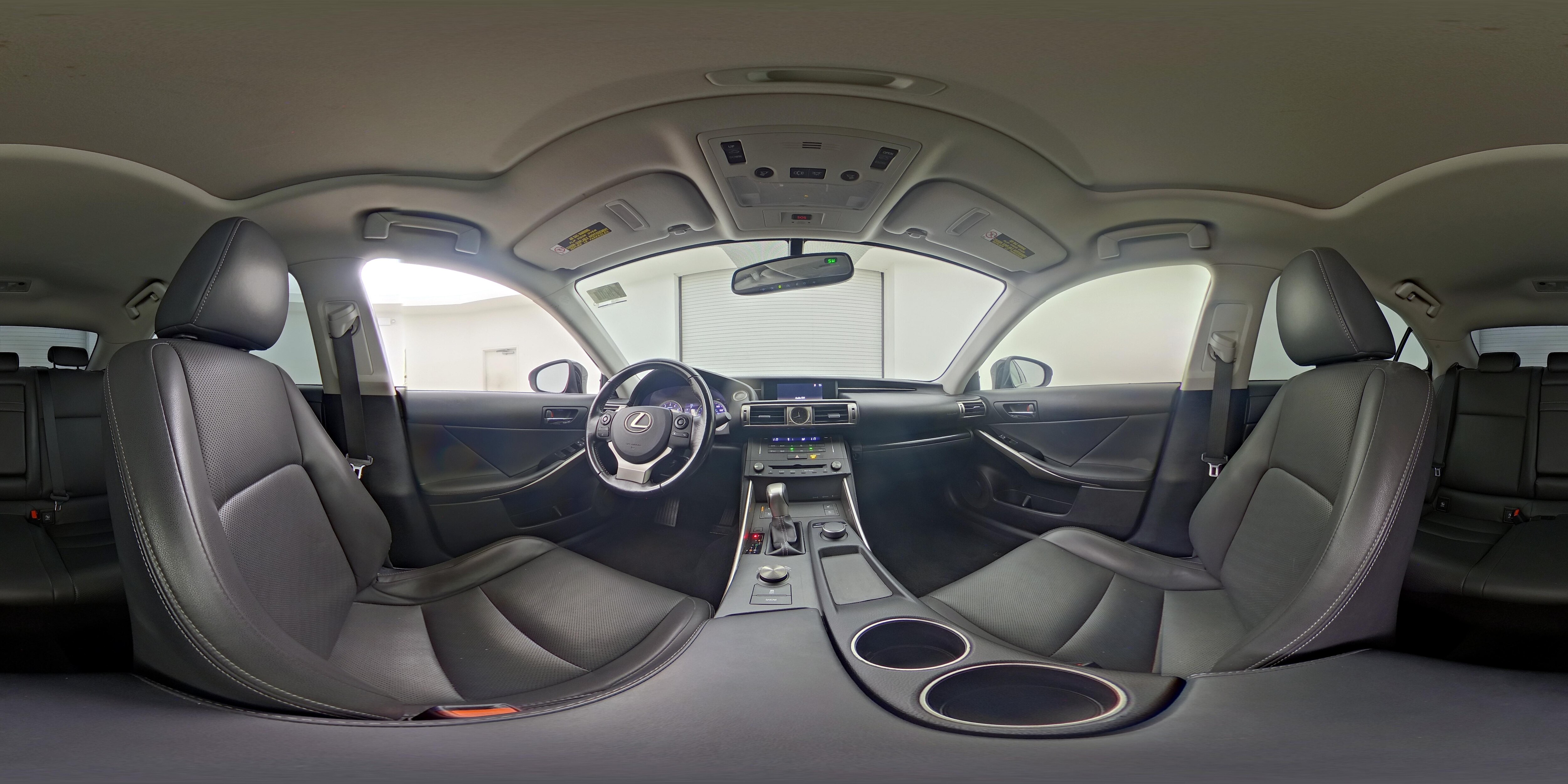 2016 Lexus IS 300 - Photo 25