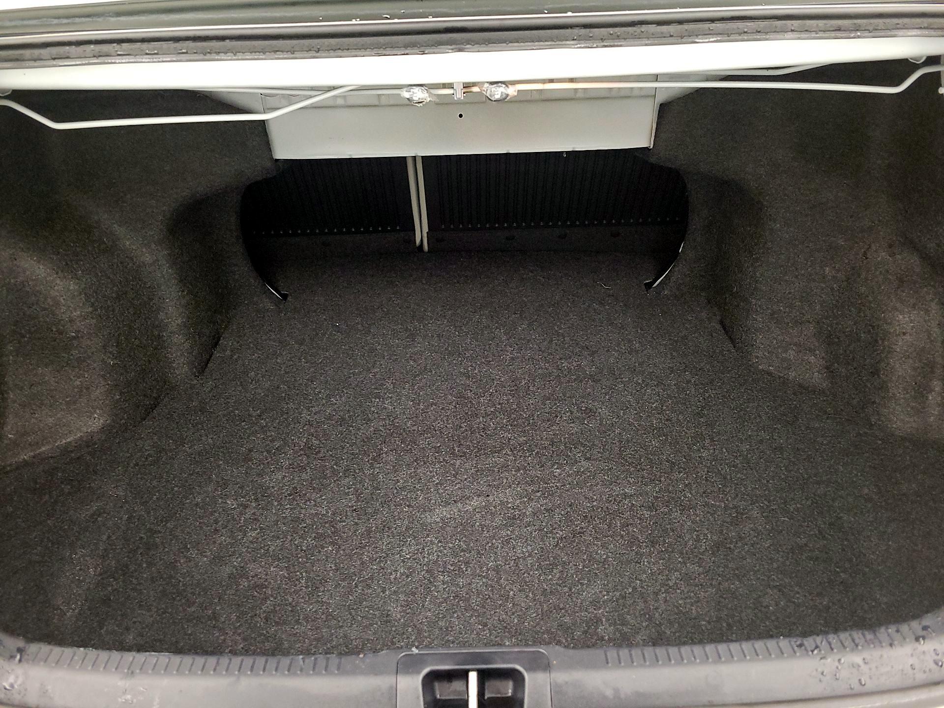 Thumbnail: 2016 Toyota Camry - 20