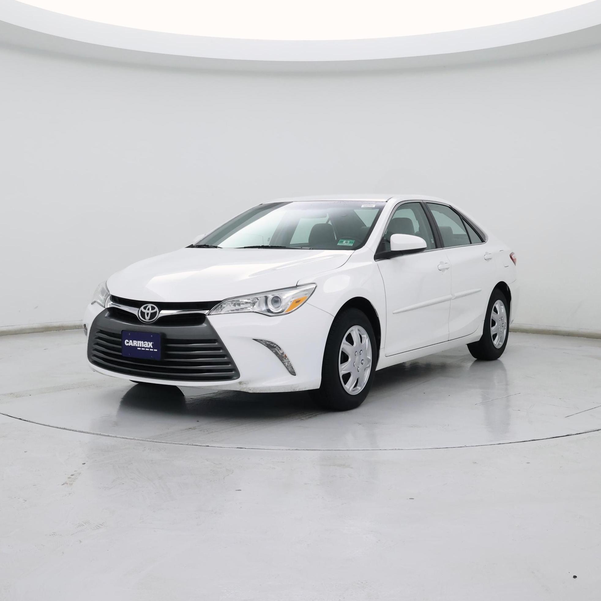 Thumbnail: 2016 Toyota Camry - 4
