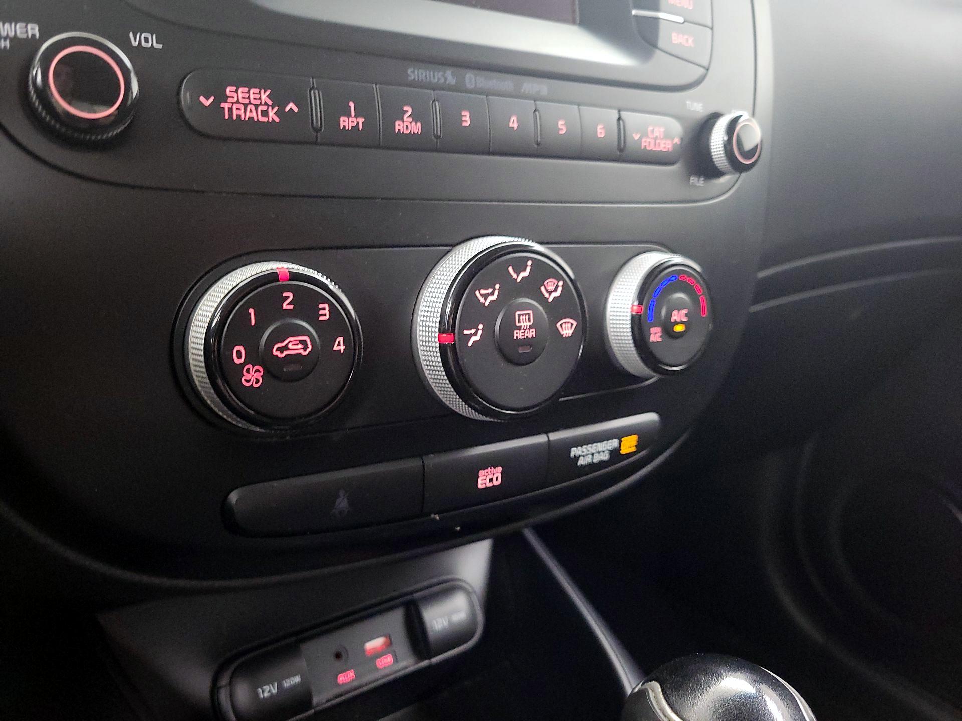 Thumbnail: 2016 Kia Soul - 15